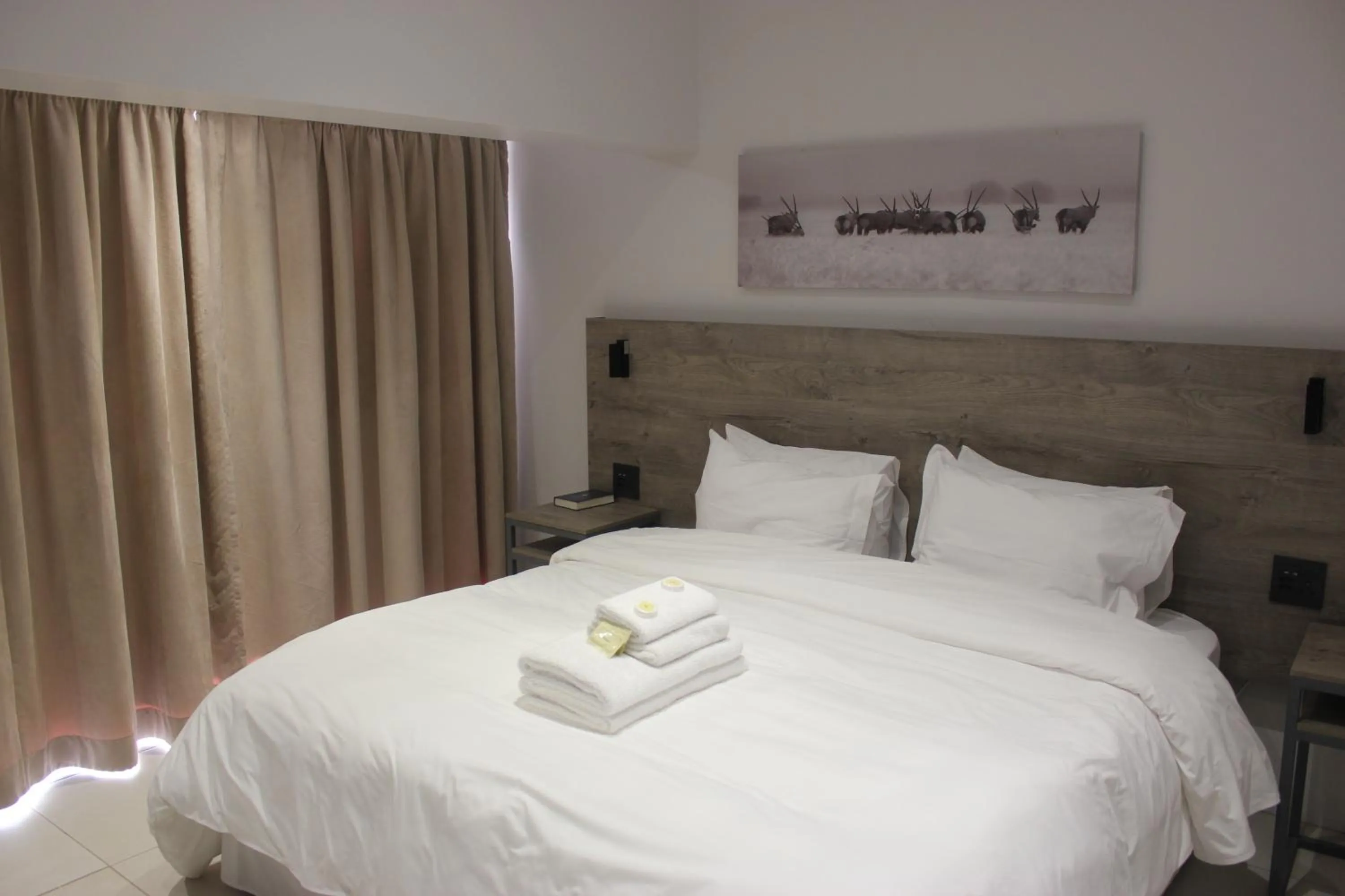 Bed in Umtali Country Inn