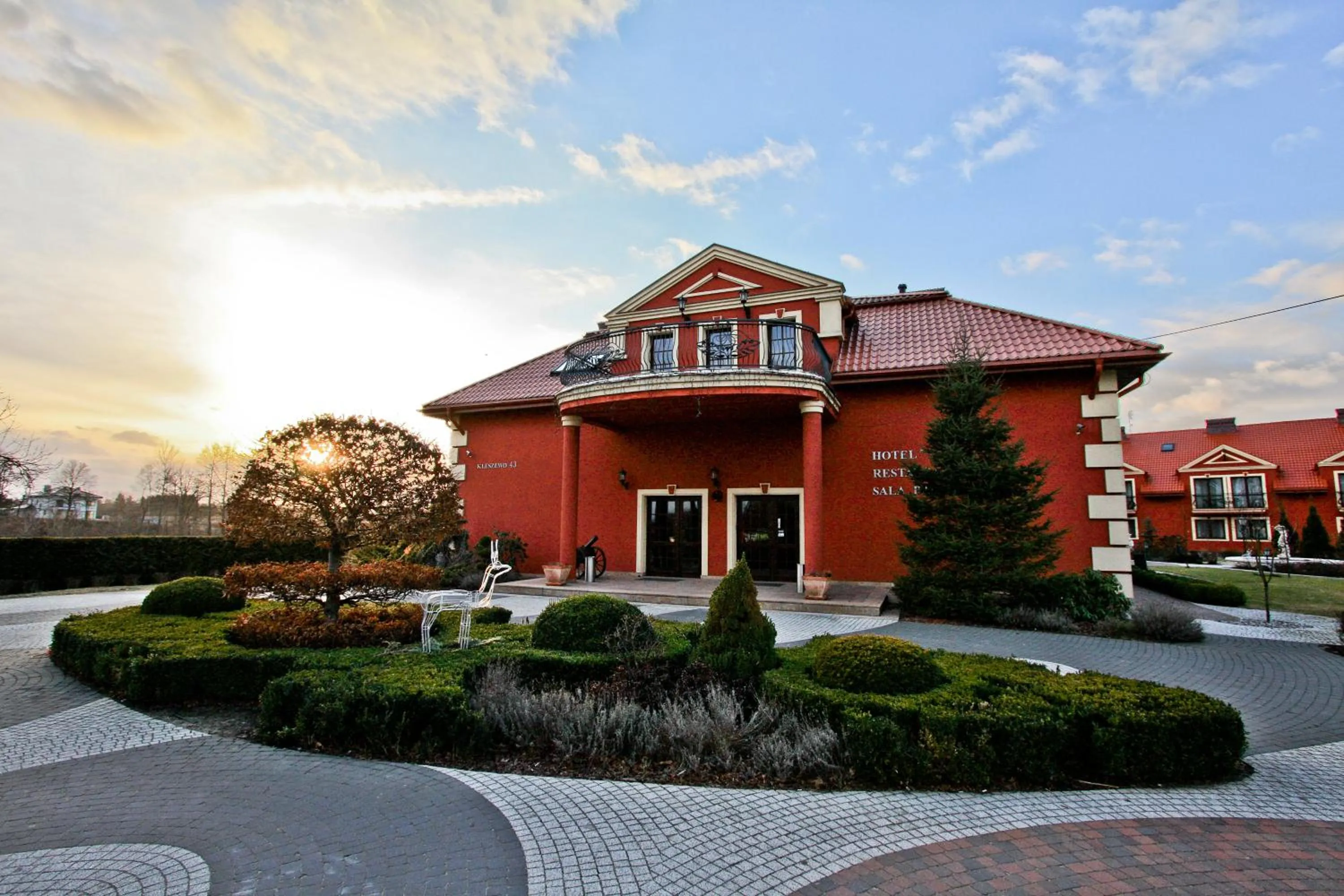 Property building in Hotel Milord