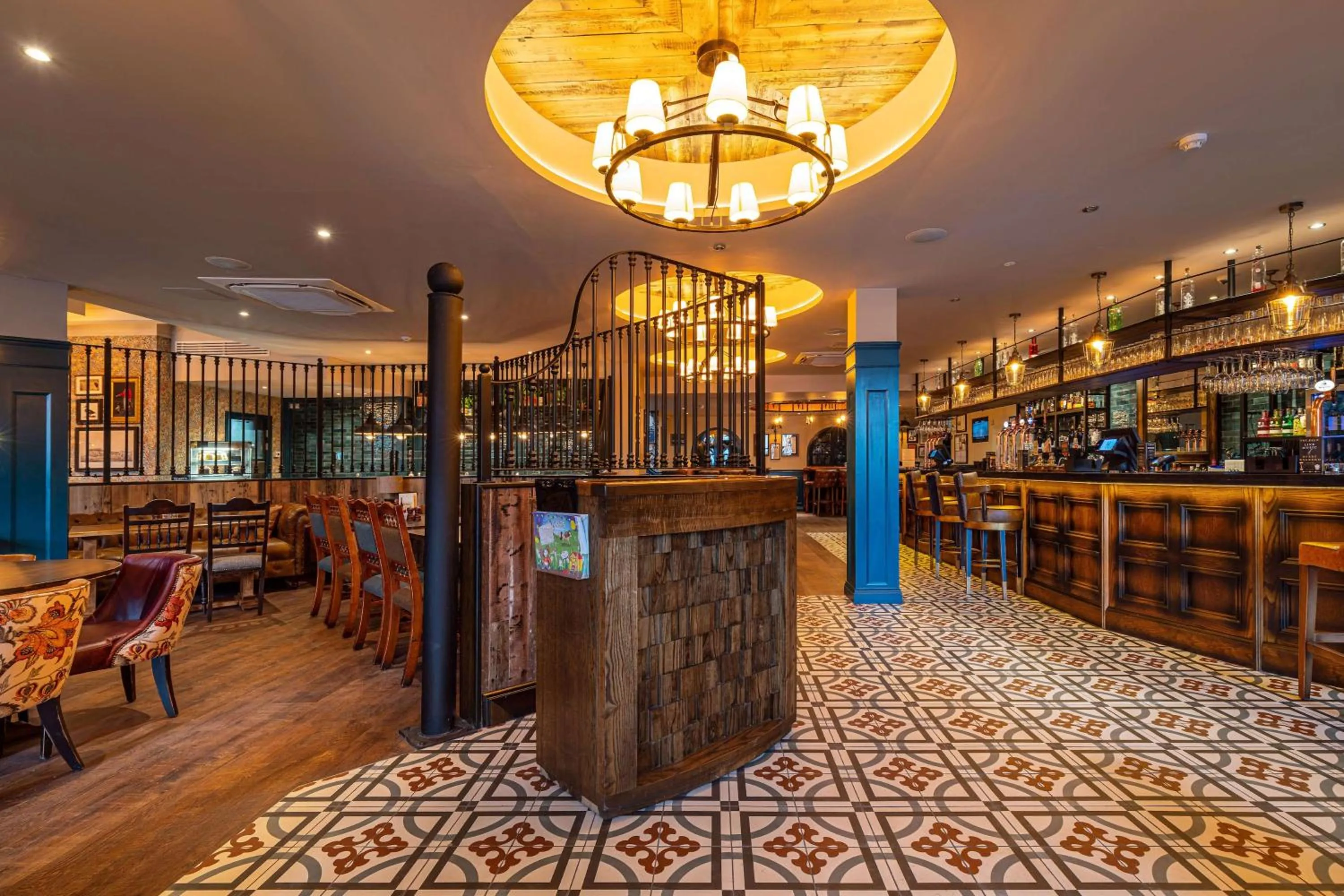 Restaurant/places to eat in The Bold Hotel; BW Signature Collection