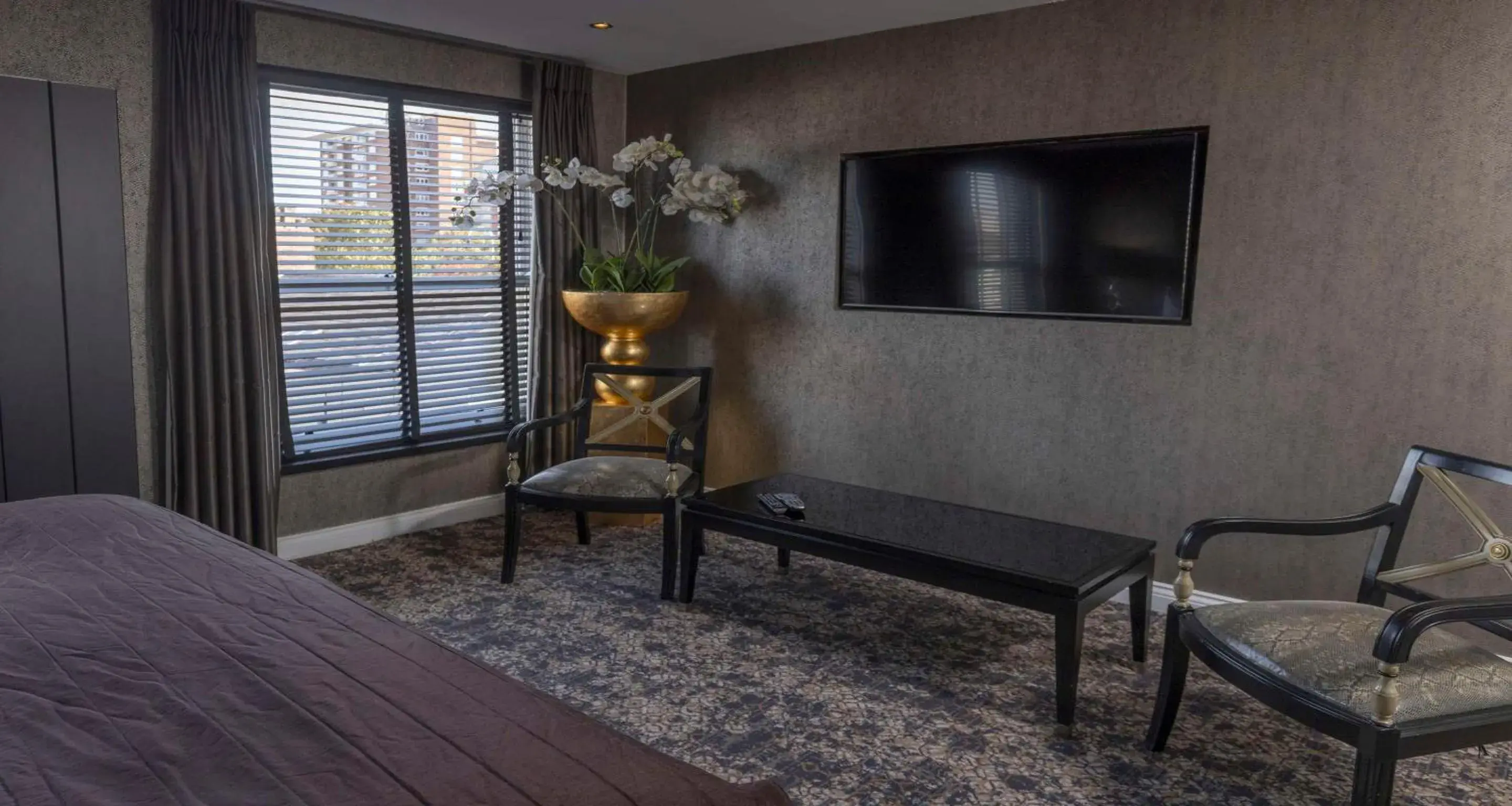 Bedroom, Bed in The Bold Hotel; BW Signature Collection Bedroom, Bed in The Bold Hotel; BW Signature Collection