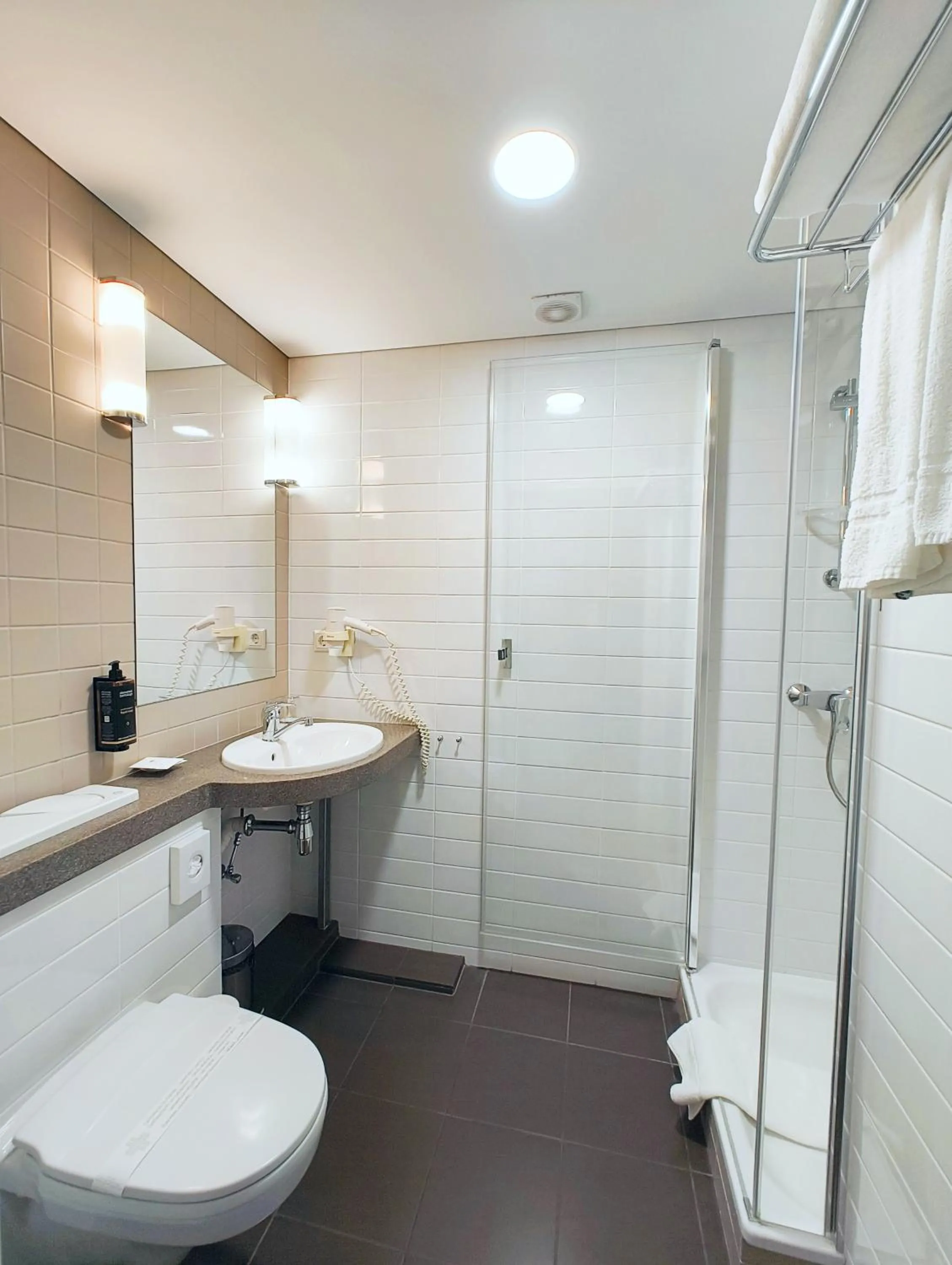 Shower in Mercure Marijampole