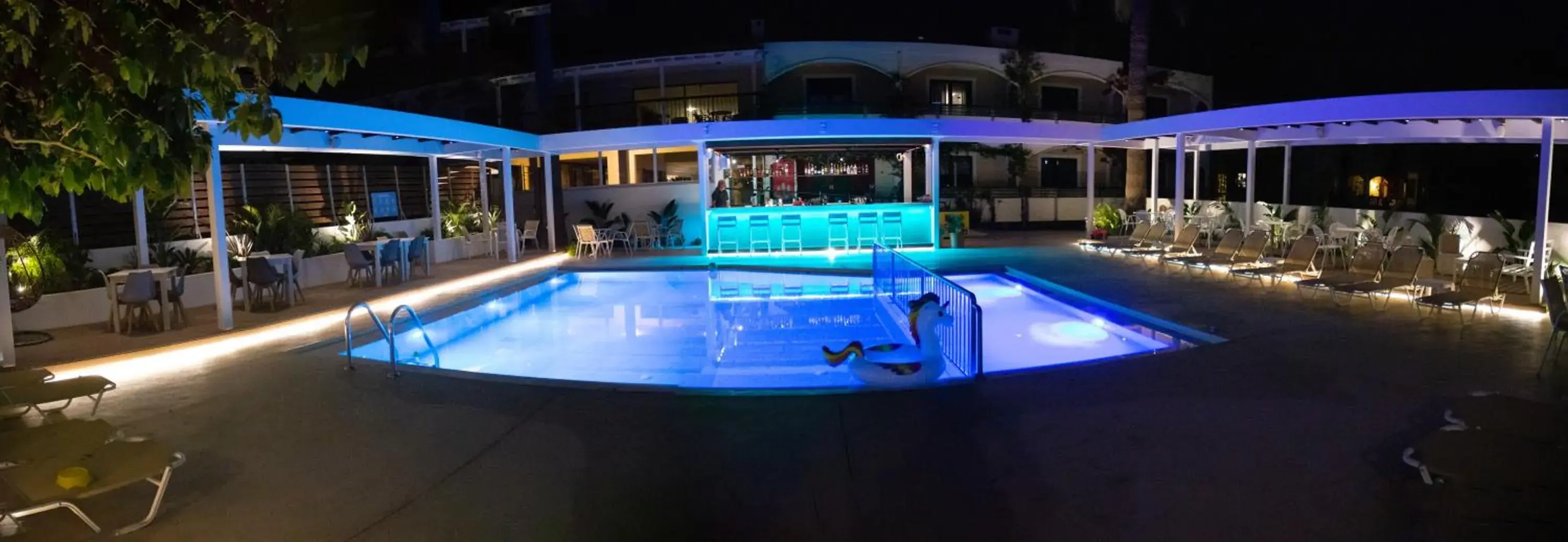 Trefon Hotel Apartments and Family Suites Trefon Hotel Apartments and Family Suites