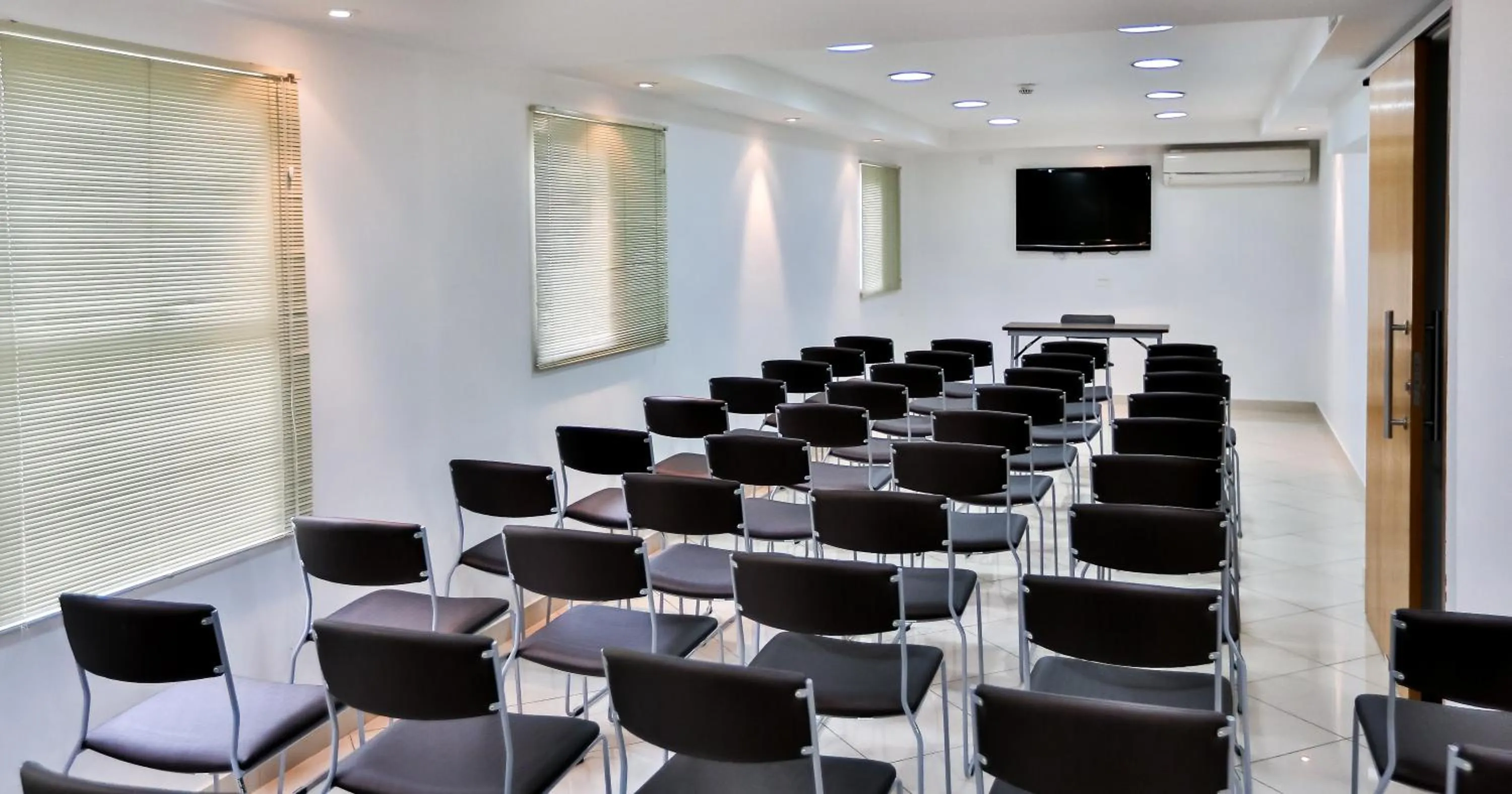 Business facilities in Palais Hotel