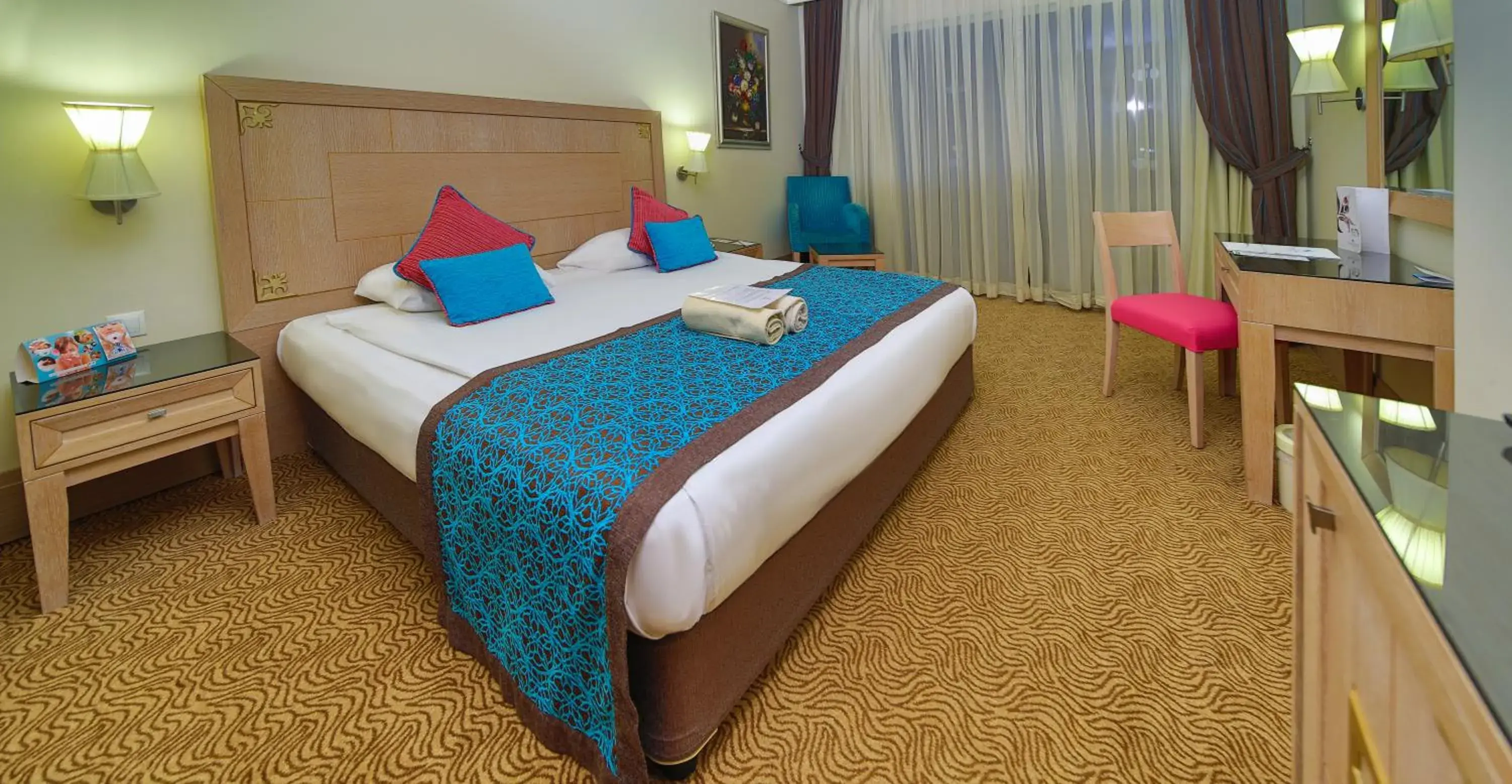 Property building, Bed in Crystal De Luxe Resort & Spa - All Inclusive Property building, Bed in Crystal De Luxe Resort & Spa - All Inclusive