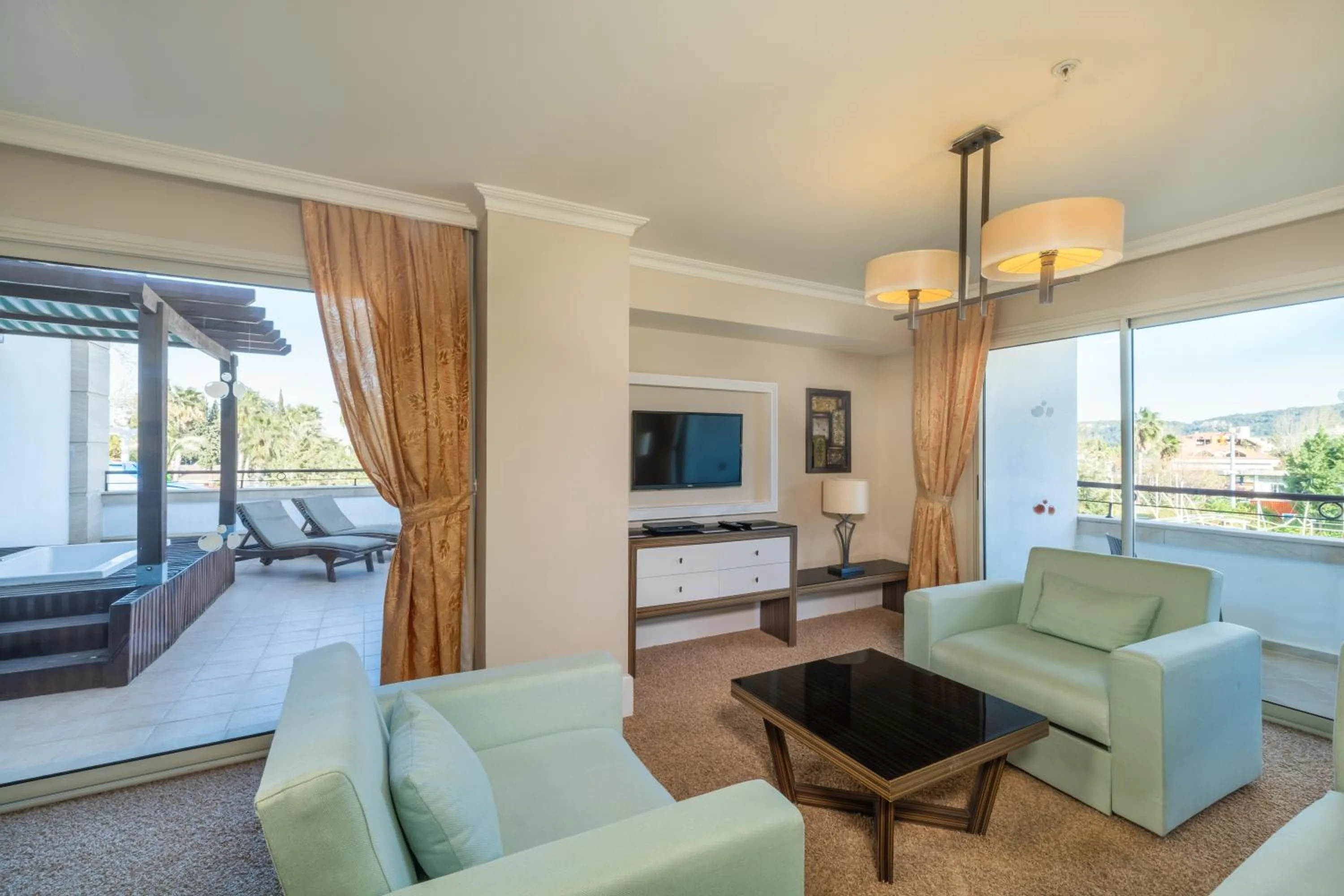 Property building in Crystal De Luxe Comfort Collection - All Inclusive