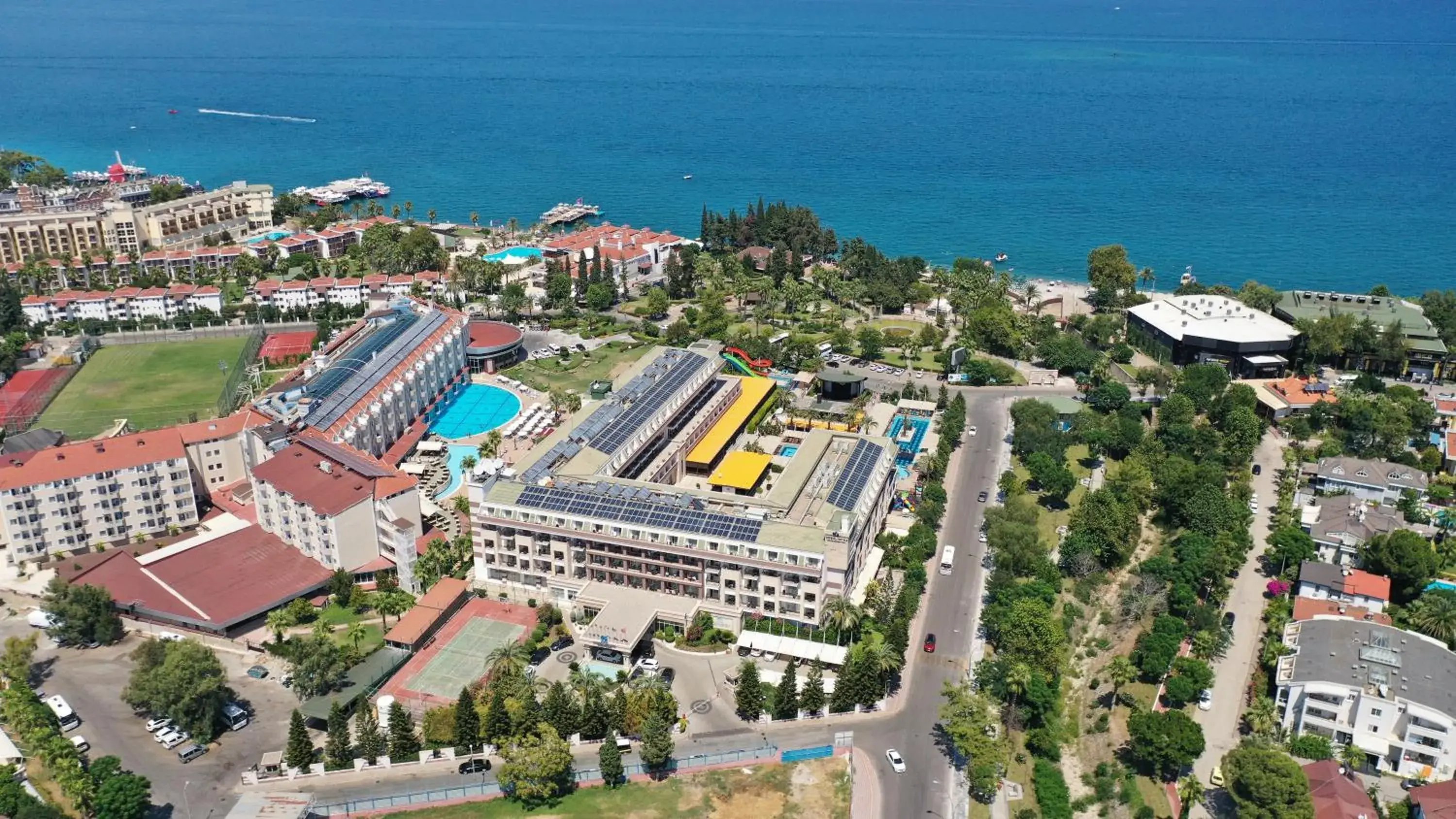 Property building in Crystal De Luxe Resort & Spa - All Inclusive Property building in Crystal De Luxe Resort & Spa - All Inclusive