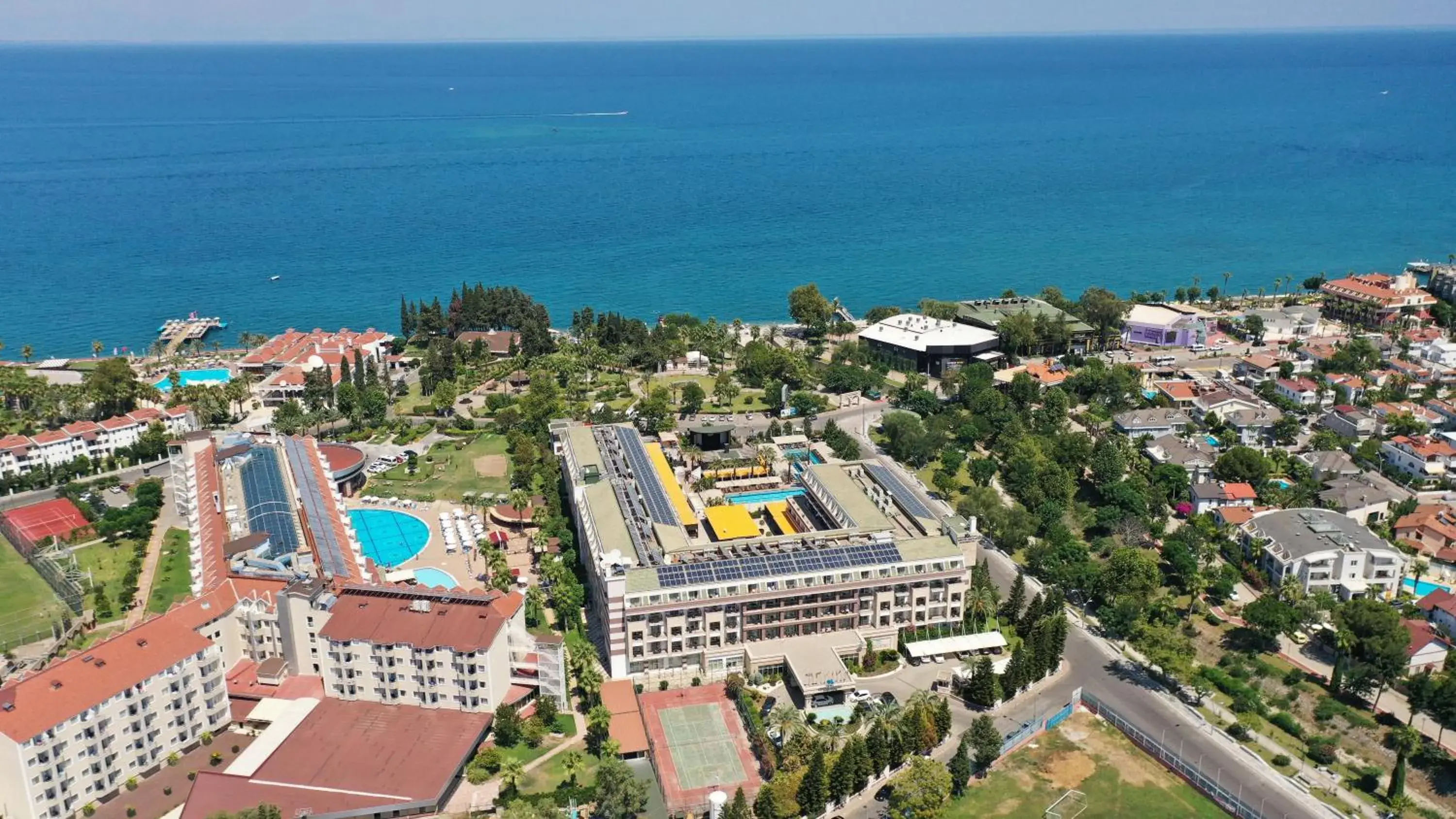 Property building in Crystal De Luxe Resort & Spa - All Inclusive Property building in Crystal De Luxe Resort & Spa - All Inclusive