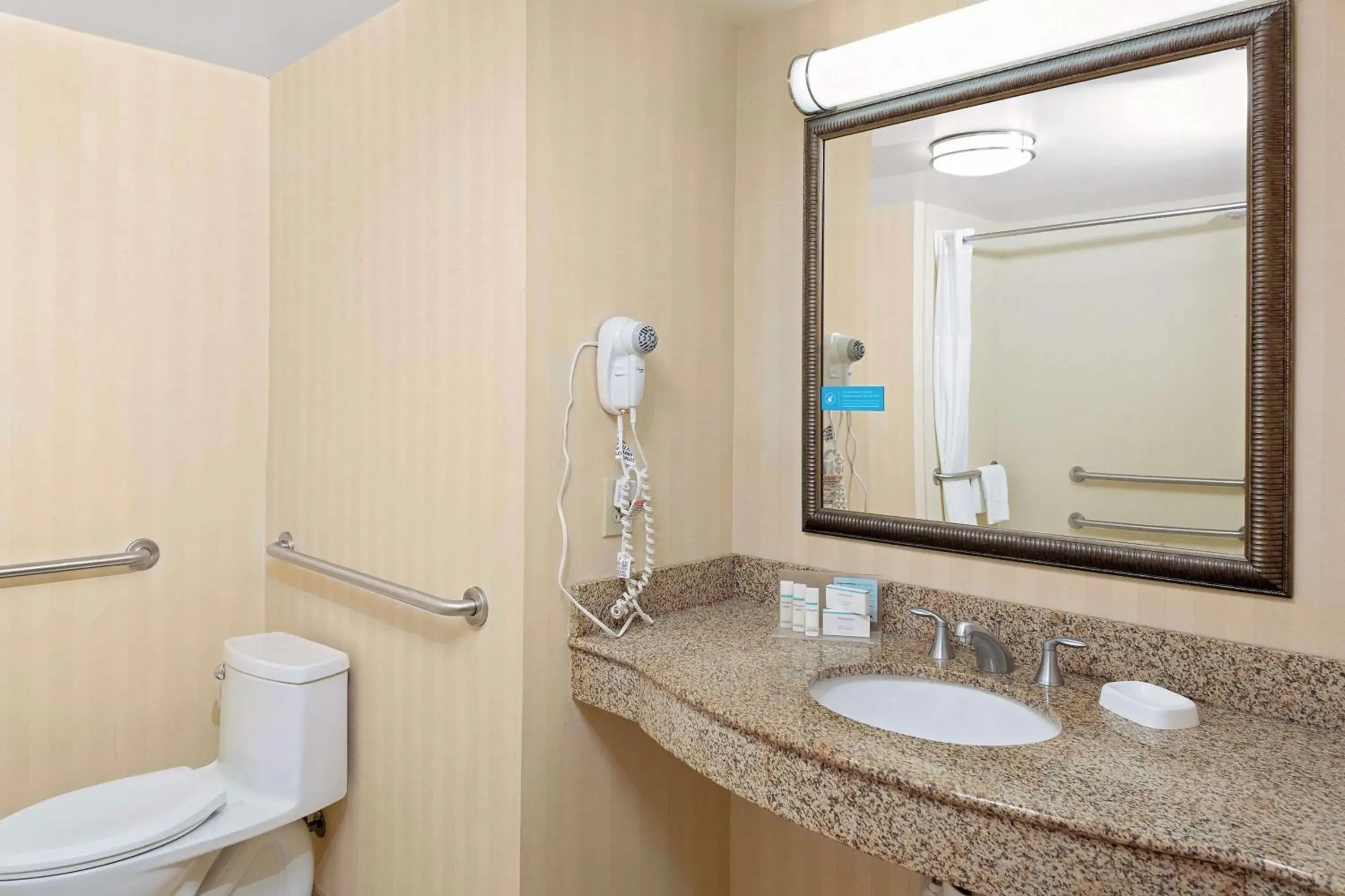 Bathroom in Hampton Inn Atlanta-Fairburn Bathroom in Hampton Inn Atlanta-Fairburn