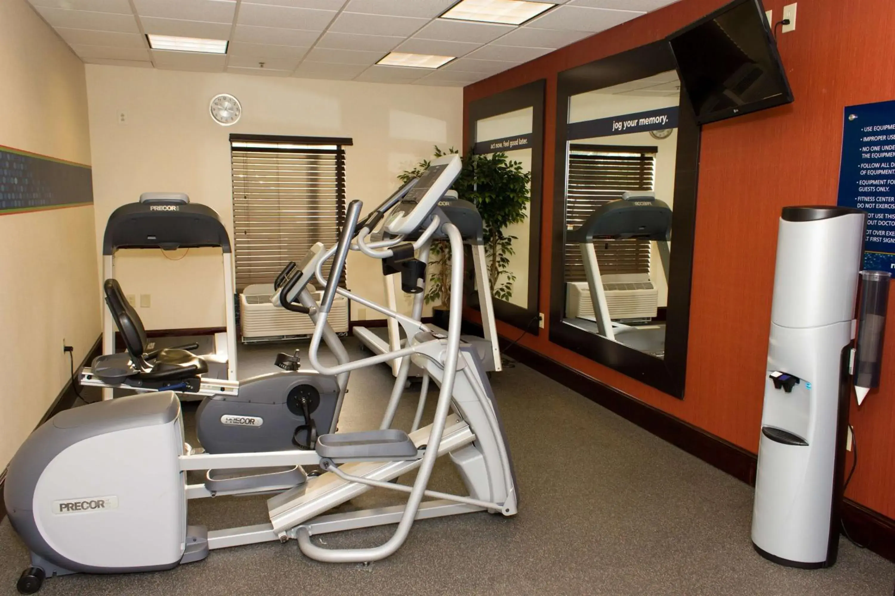 Fitness centre/facilities in Hampton Inn Atlanta-Fairburn Fitness centre/facilities in Hampton Inn Atlanta-Fairburn