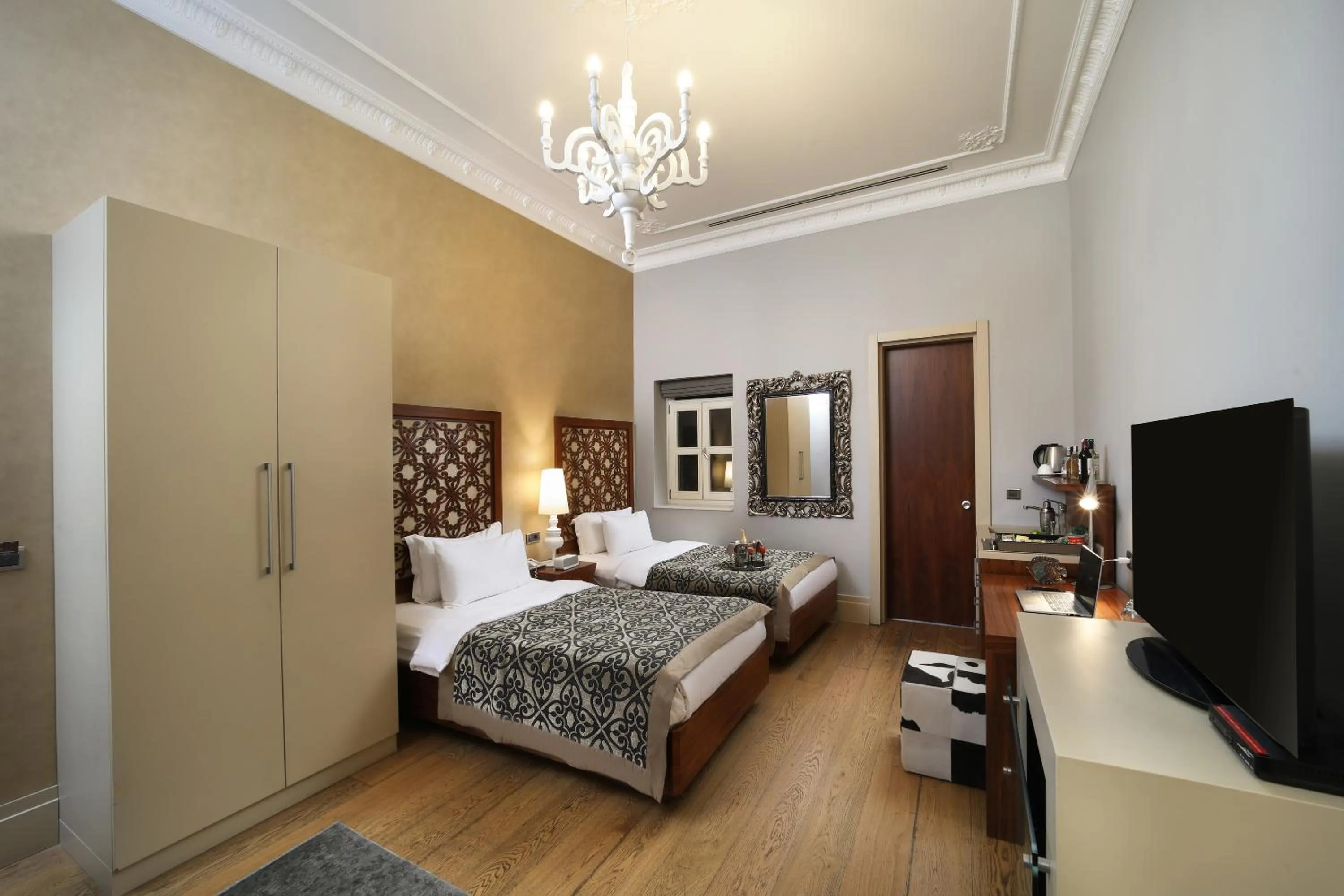 Photo of the whole room, Bed in The Story Hotel Pera