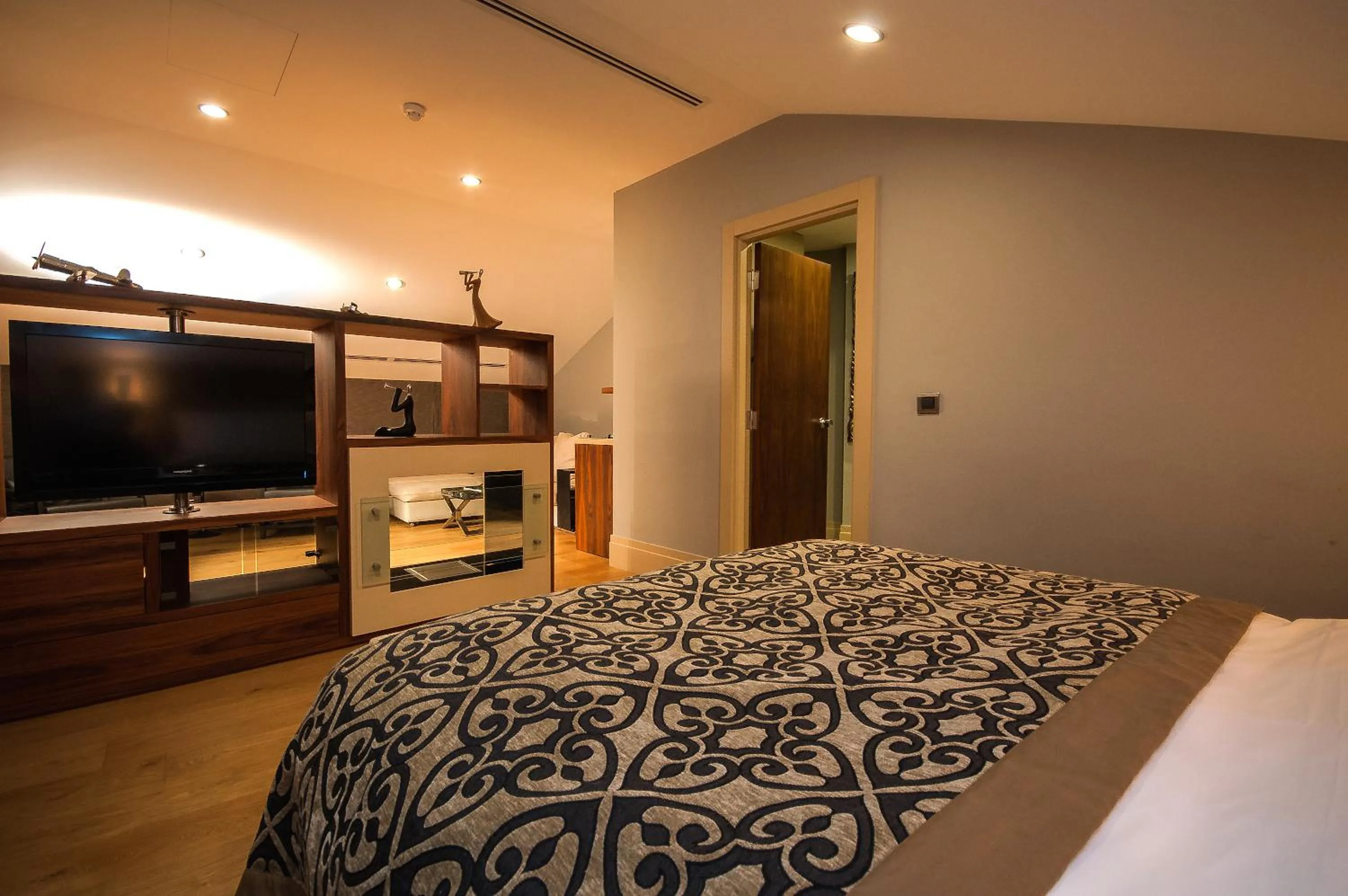 Photo of the whole room, Bed in The Story Hotel Pera