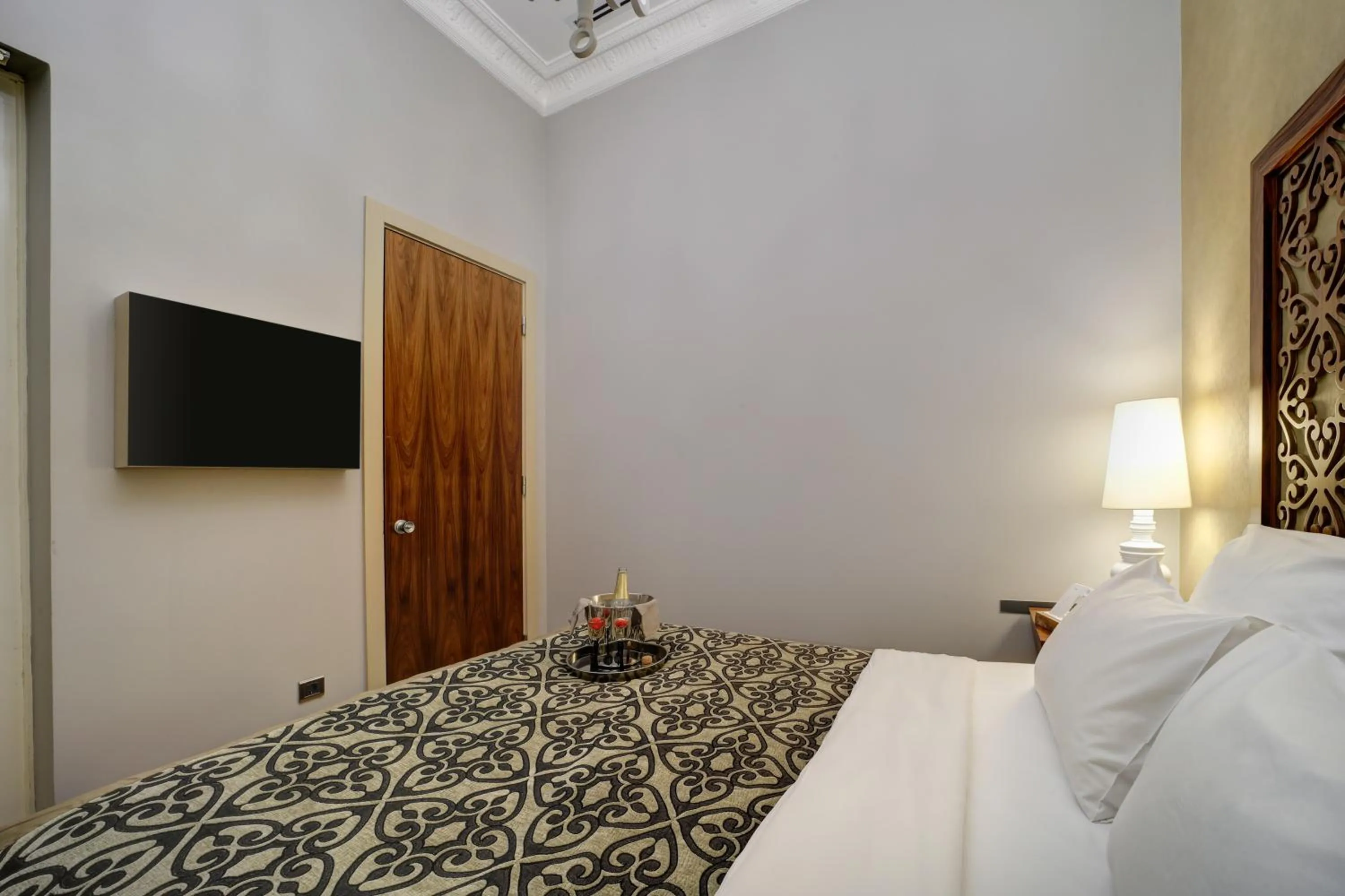 Bed in The Story Hotel Pera