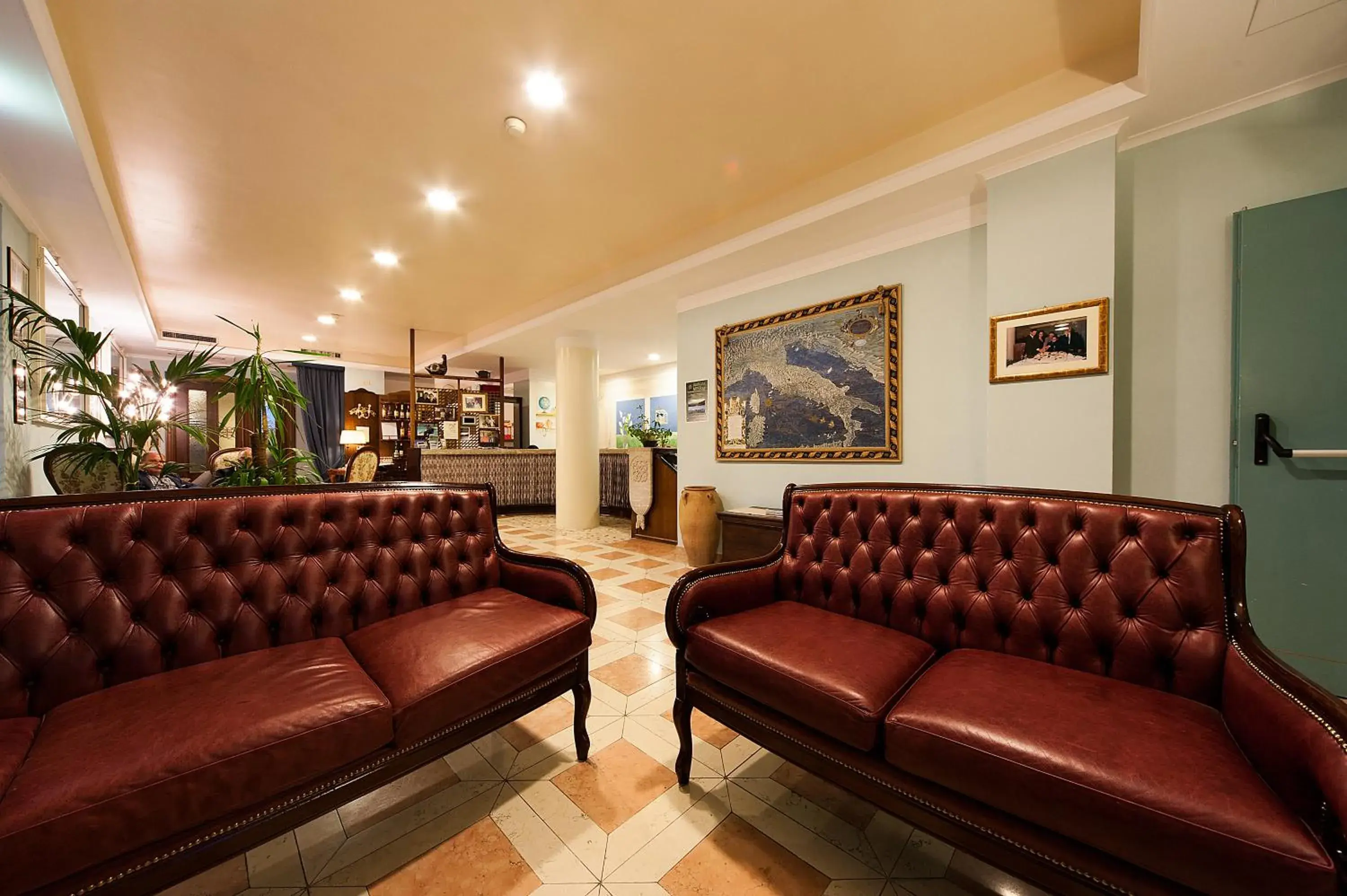 Lobby or reception in Albergo La Primula Lobby or reception in Albergo La Primula