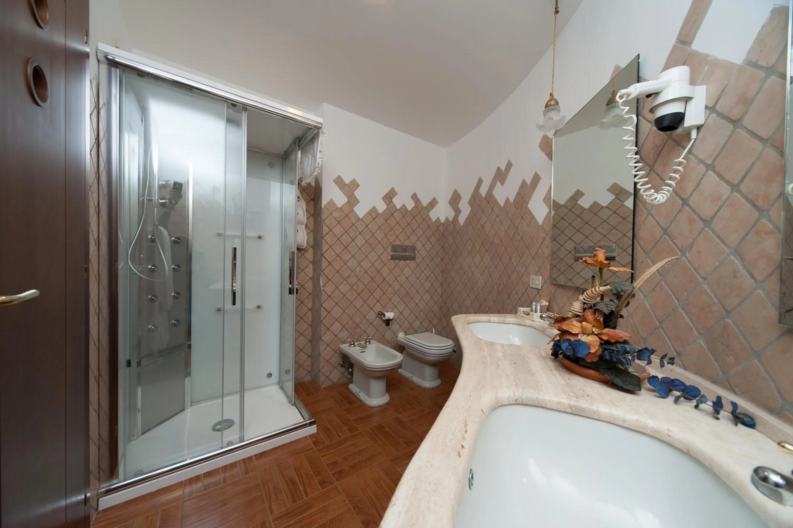 Bathroom in Albergo La Primula