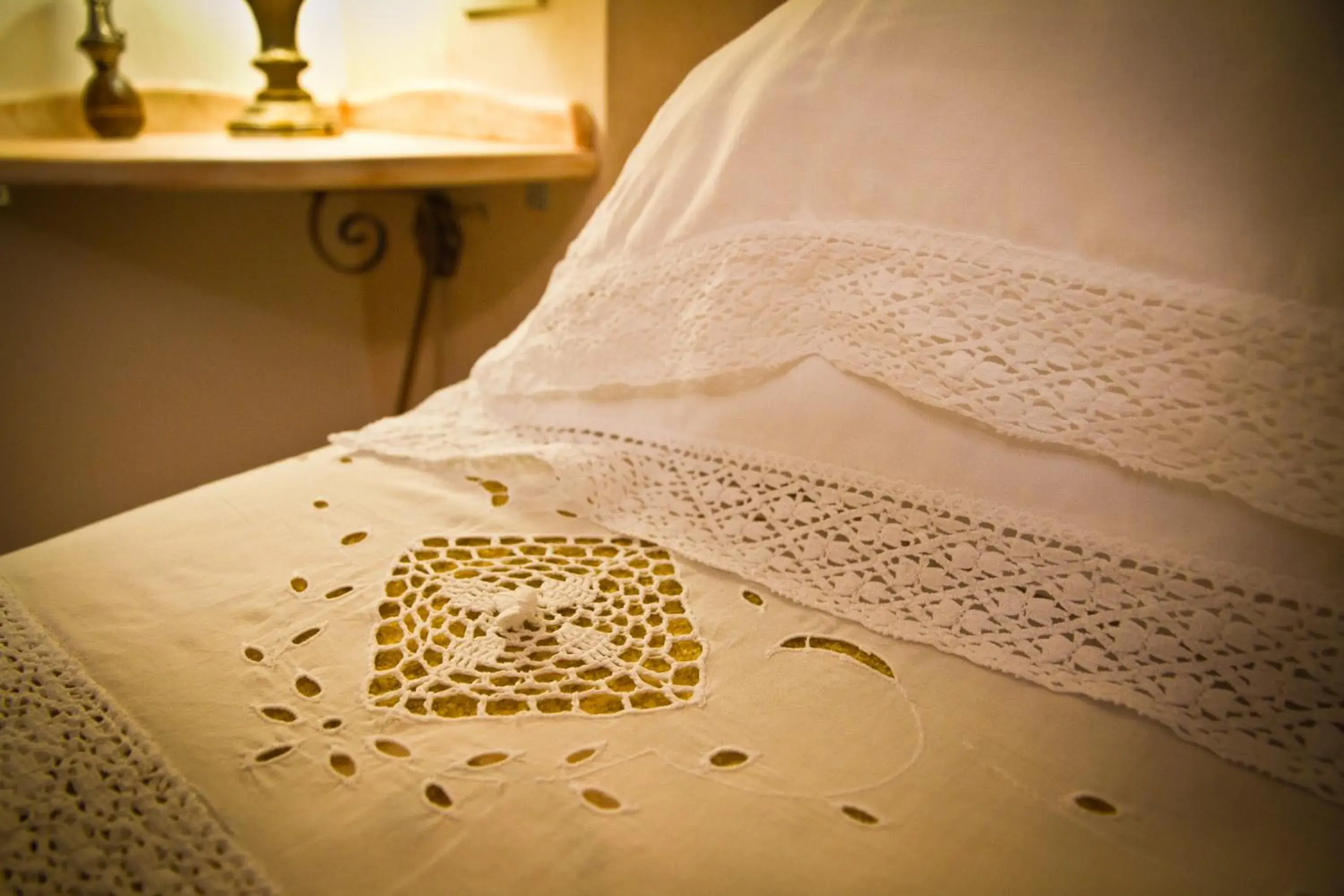 Bed in Albergo La Primula Bed in Albergo La Primula