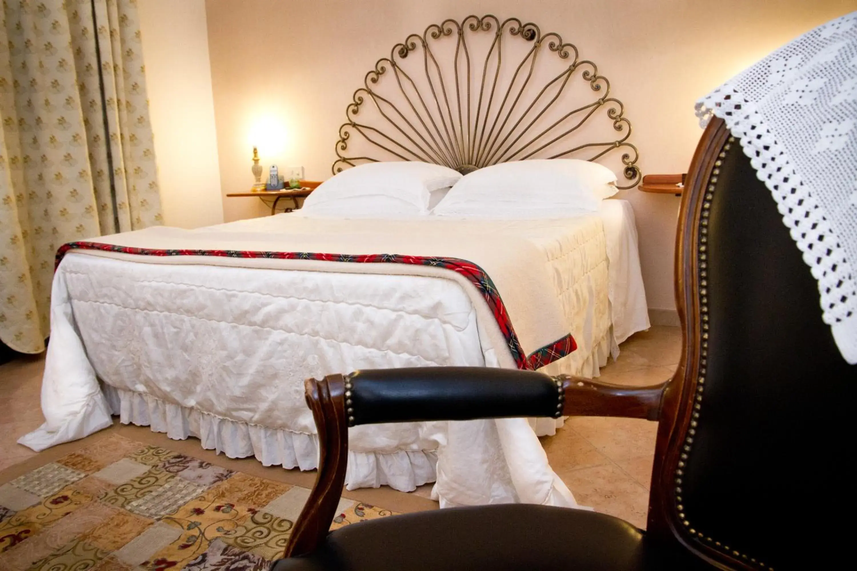 Classic Triple Room in Albergo La Primula Classic Triple Room in Albergo La Primula