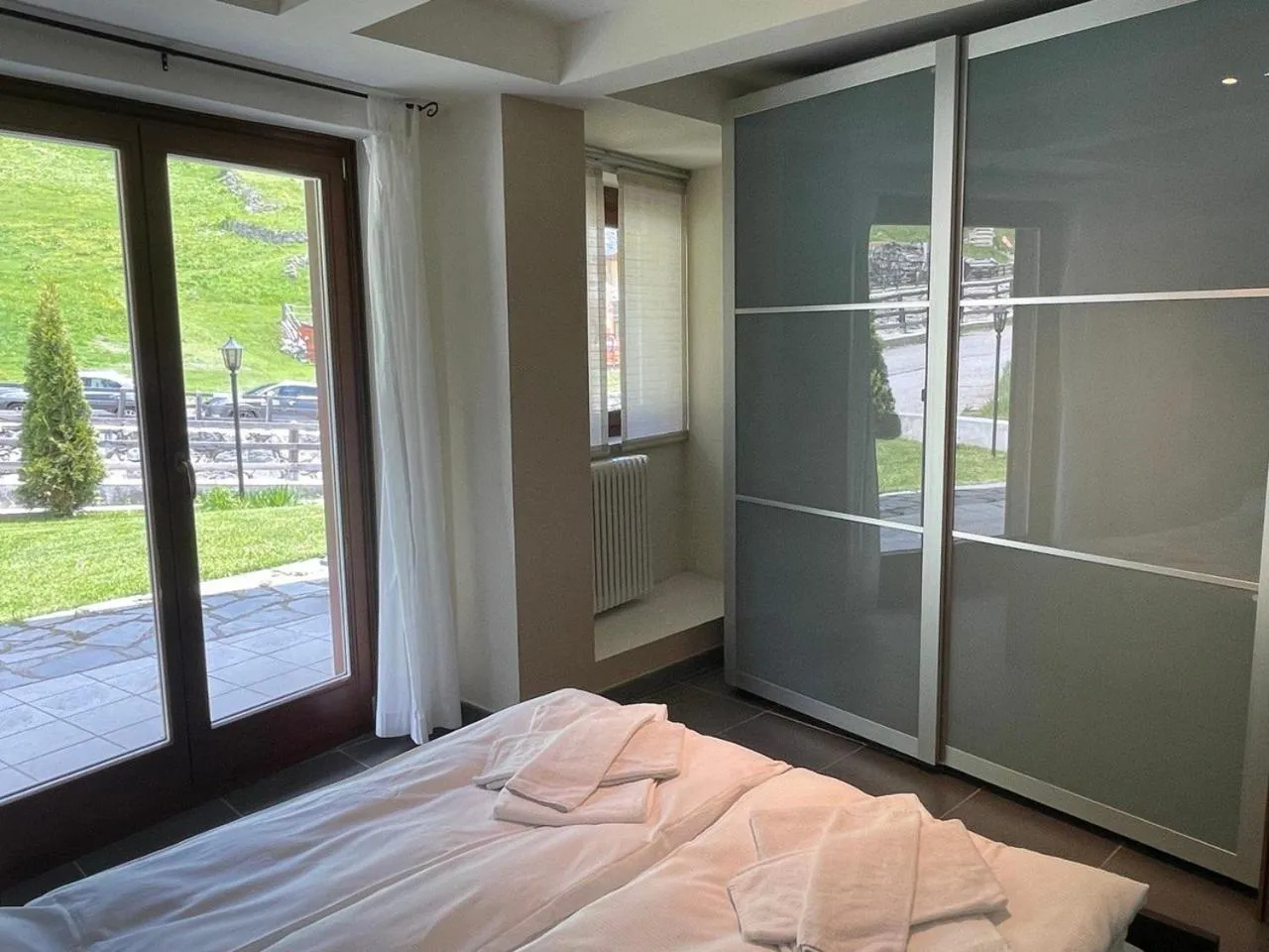 People, Bed in Residence Le Marmotte