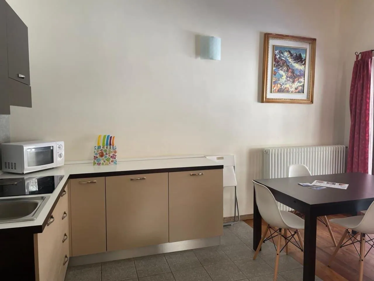 Kitchen or kitchenette in Residence Le Marmotte