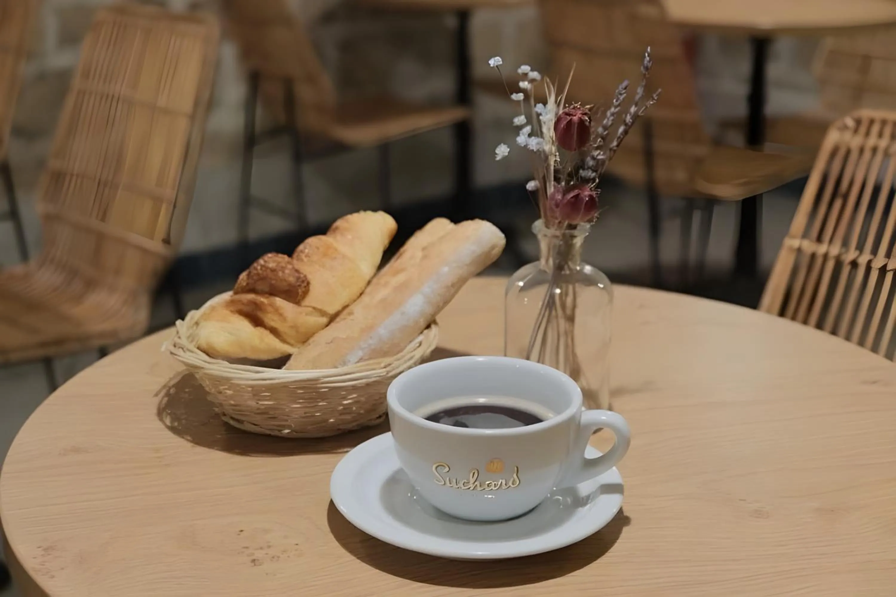 Hipotel Paris Père-Lachaise République