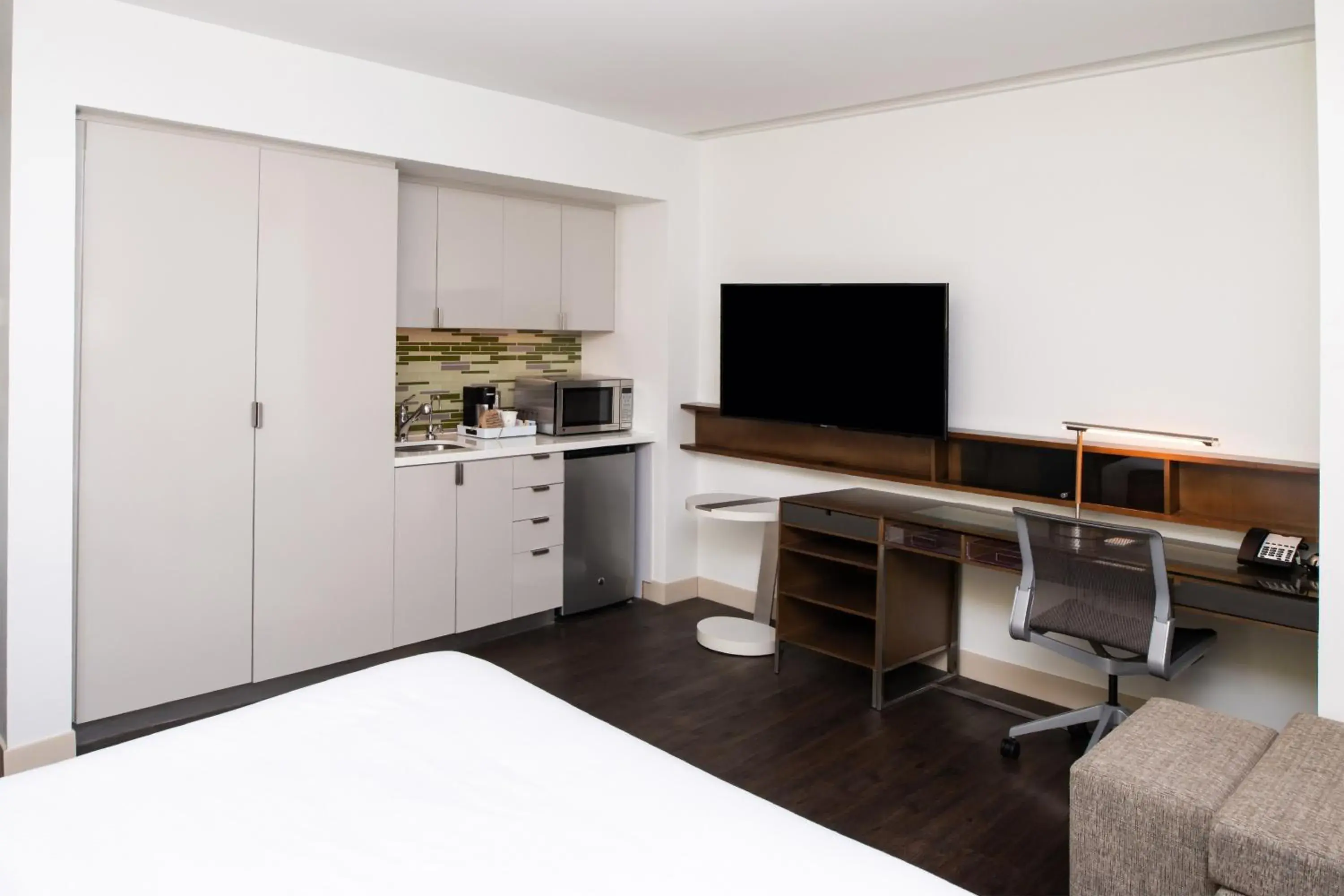 Photo of the whole room, Bed in Element Lexington Photo of the whole room, Bed in Element Lexington