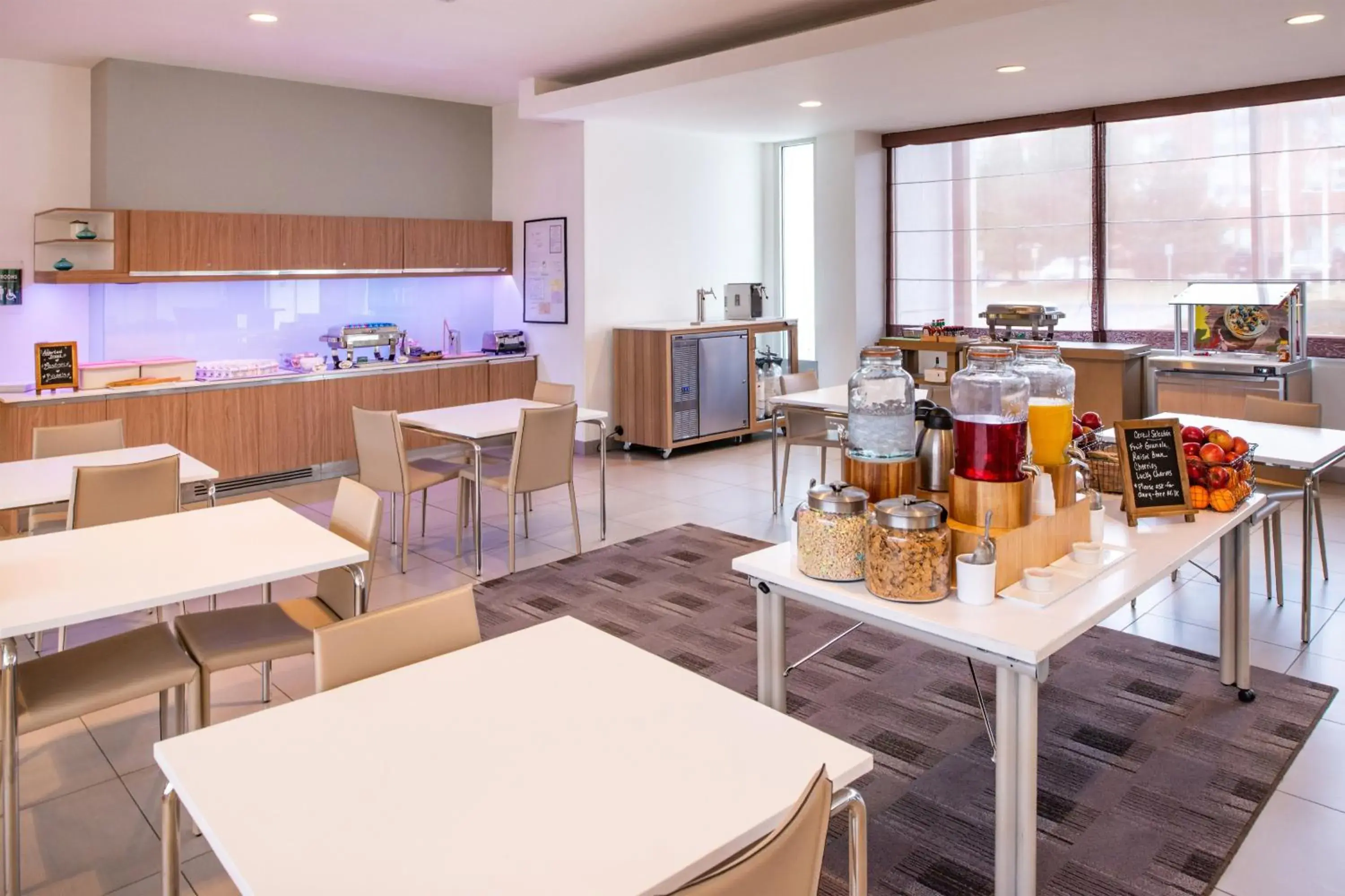 Breakfast in Element Lexington Breakfast in Element Lexington