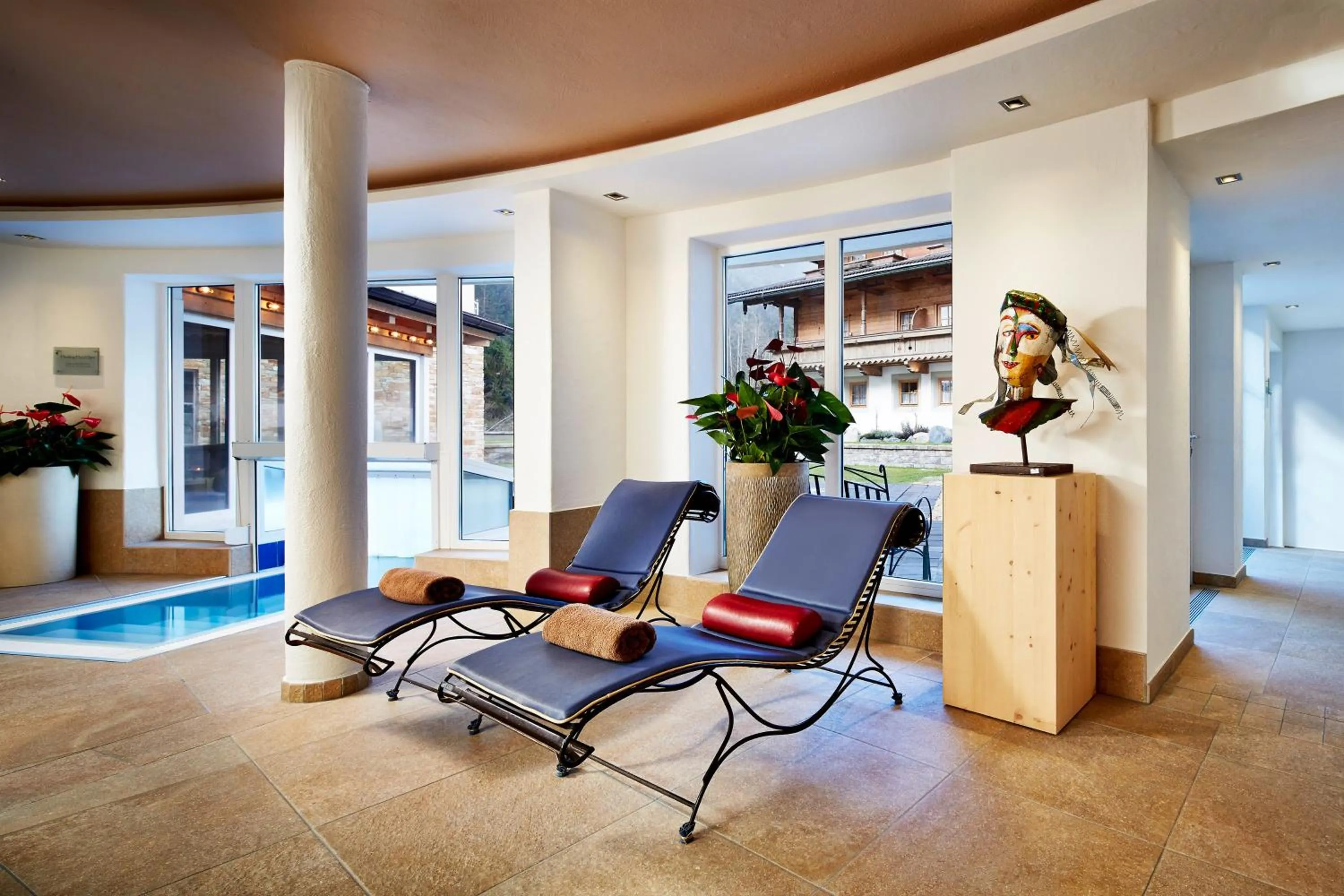 Swimming pool in Habachklause Familien Bauernhof Resort