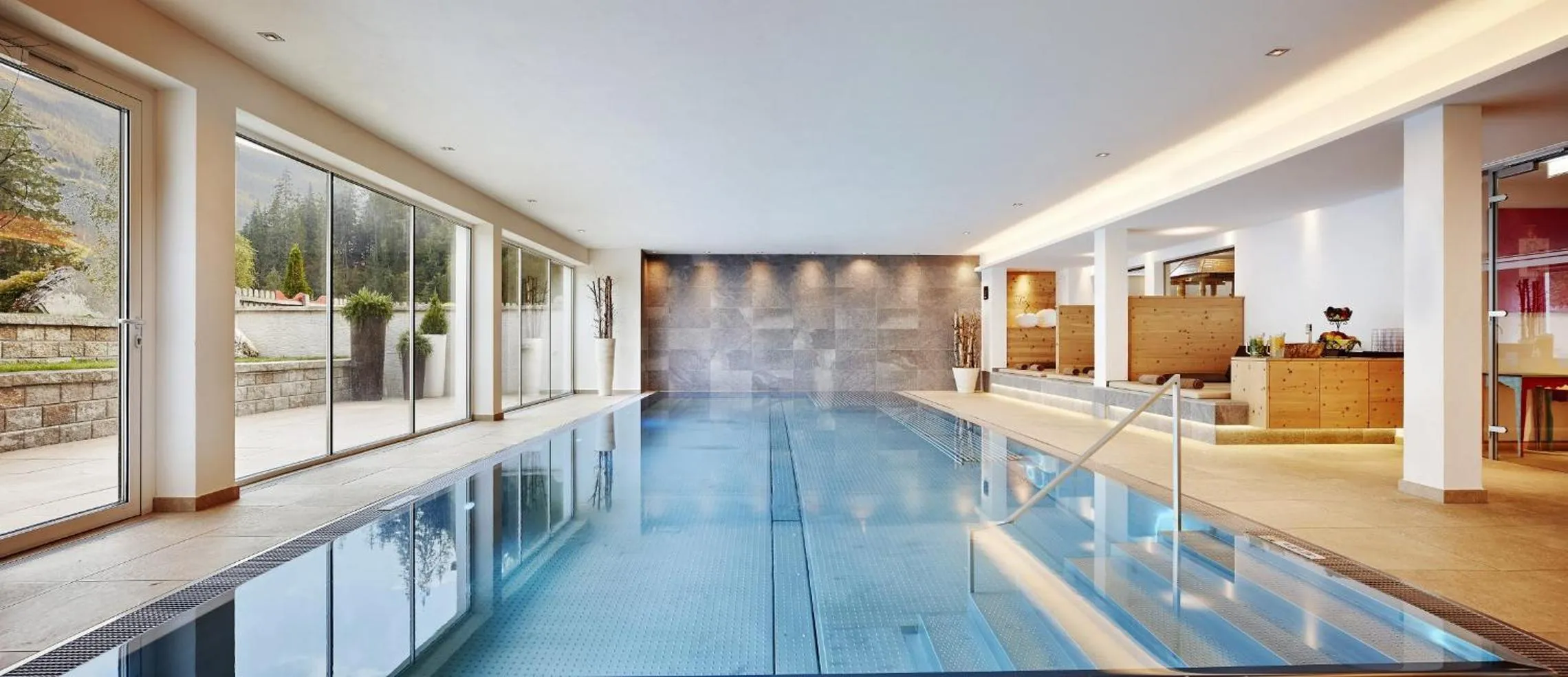 Swimming pool in Habachklause Familien Bauernhof Resort