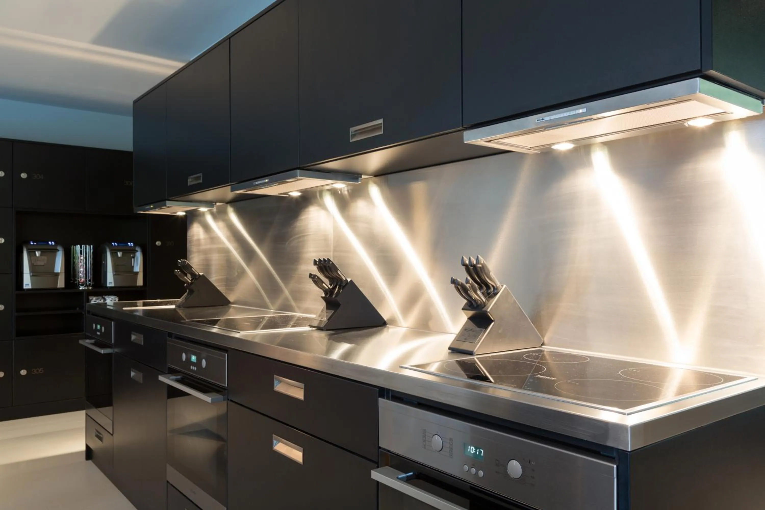 Communal kitchen in Hostellerie du Grünewald