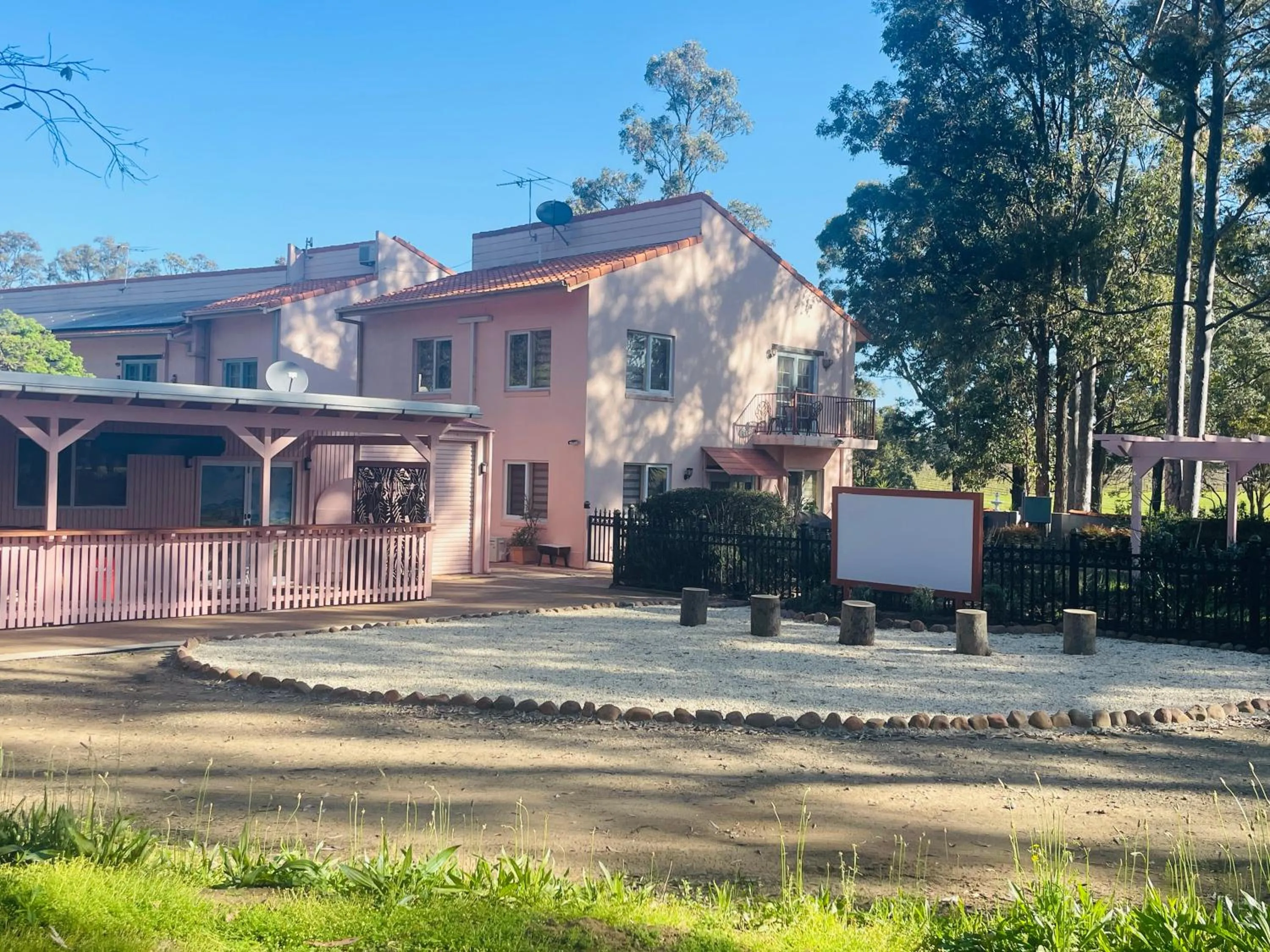 Villa Provence Estate