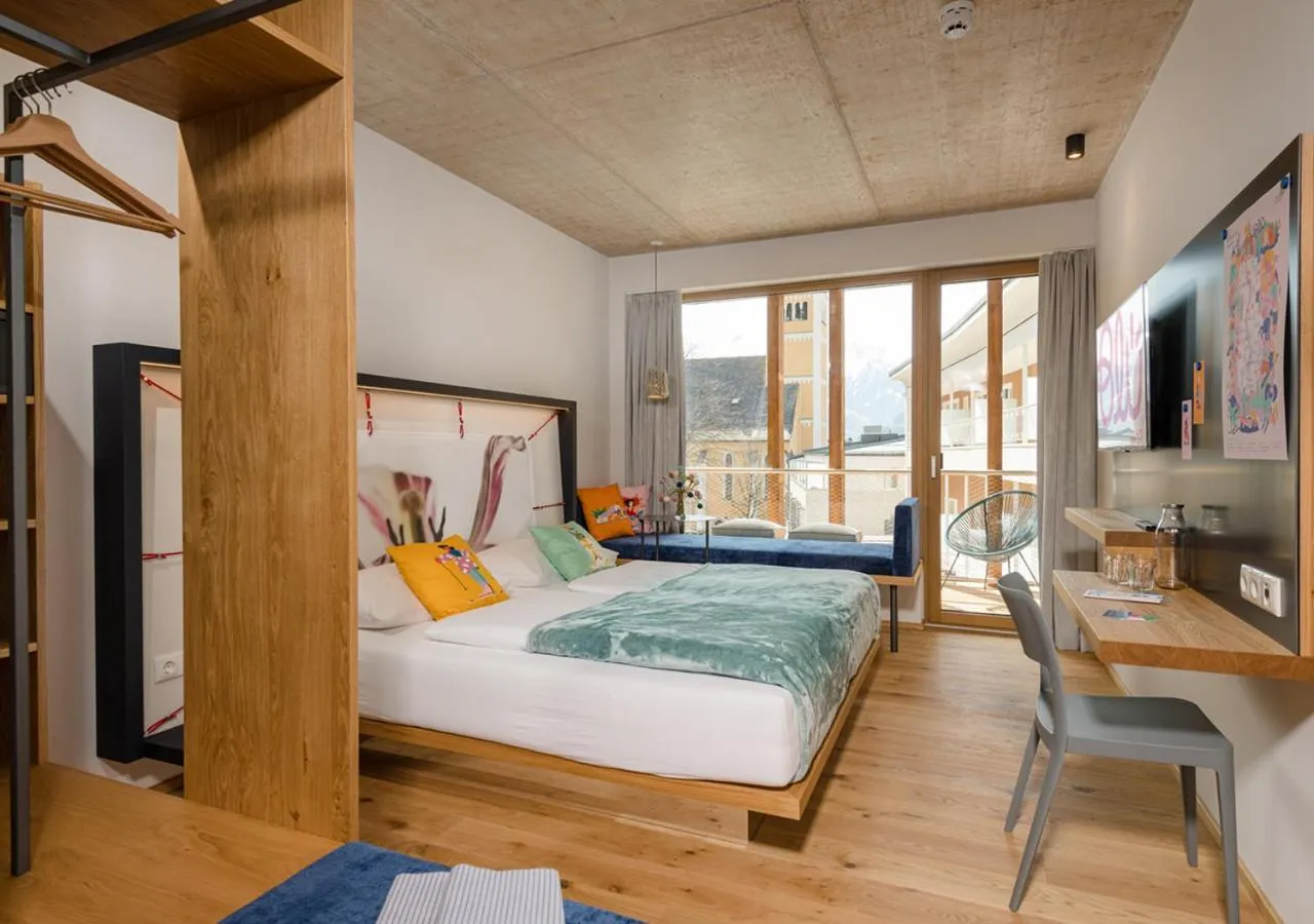 Photo of the whole room, Bed in Hotel Blü Gastein