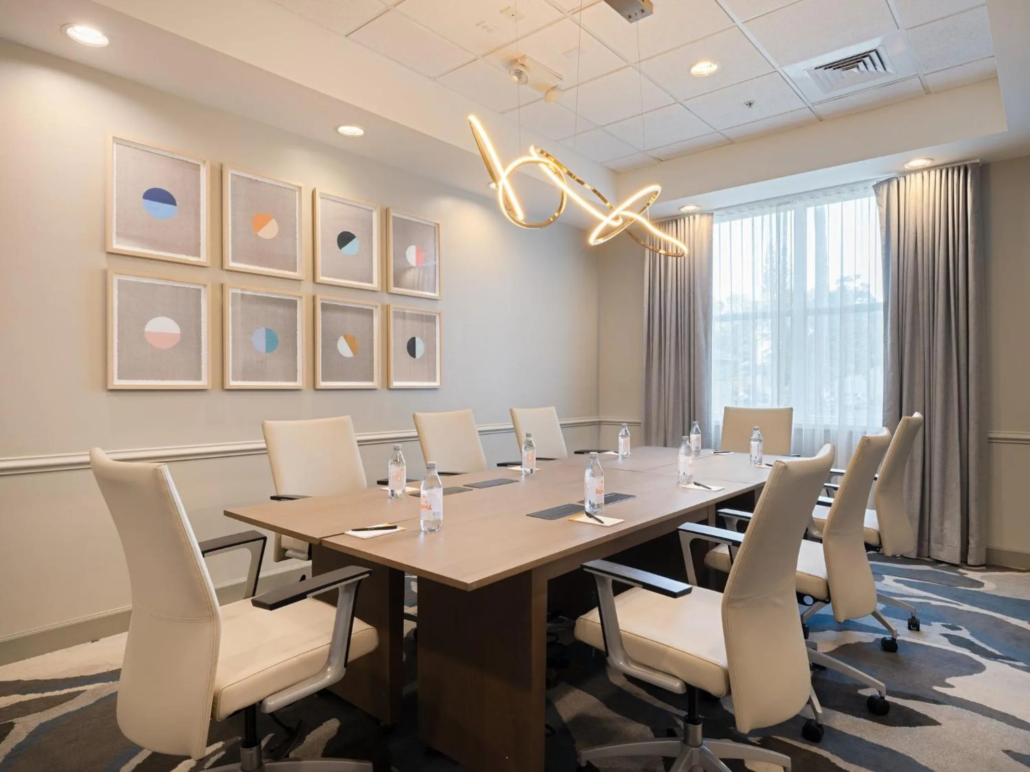 Meeting/conference room in voco Sarasota by IHG