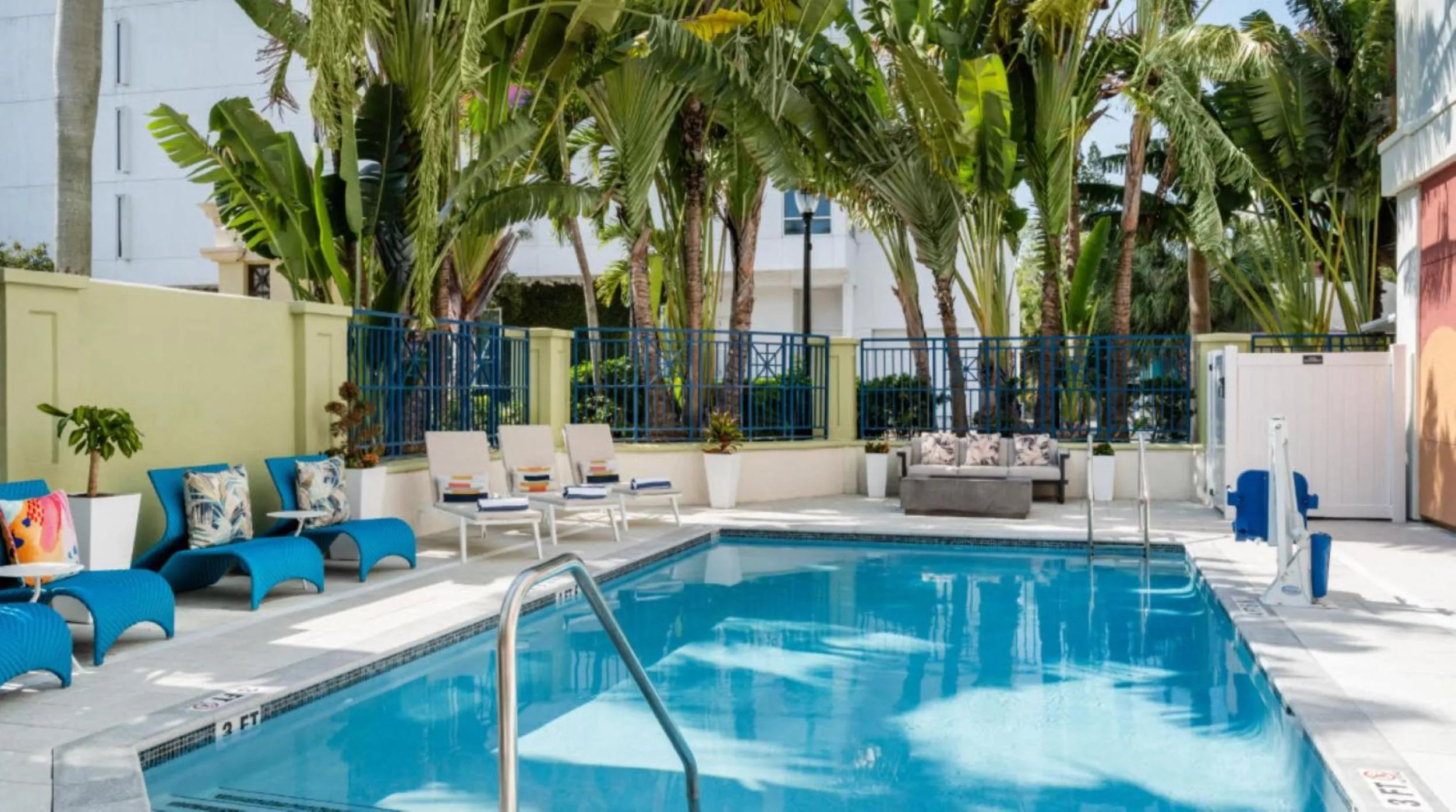 Swimming pool in voco Sarasota by IHG
