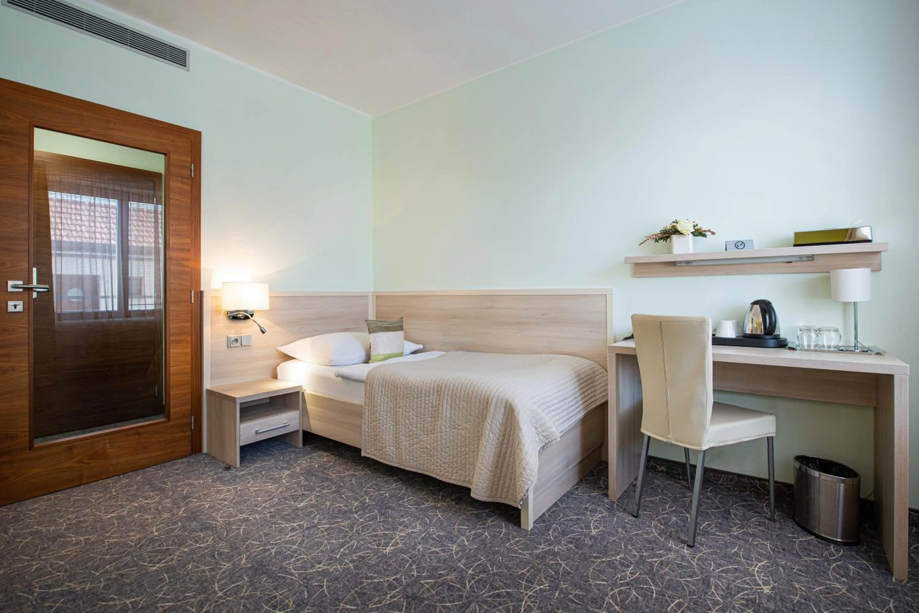 Photo of the whole room, Bed in Hotel Mlynska