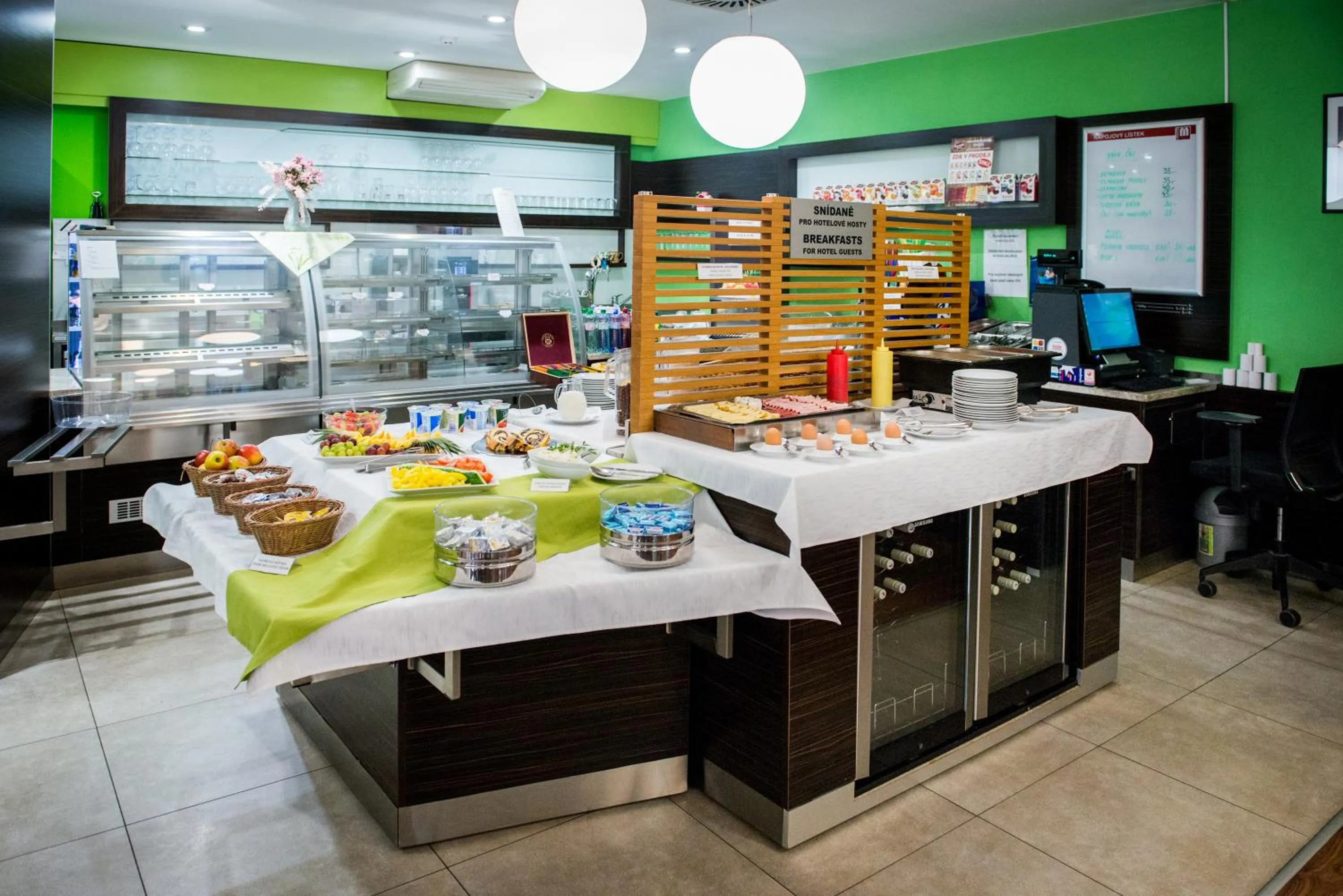 Breakfast in Hotel Mlynska