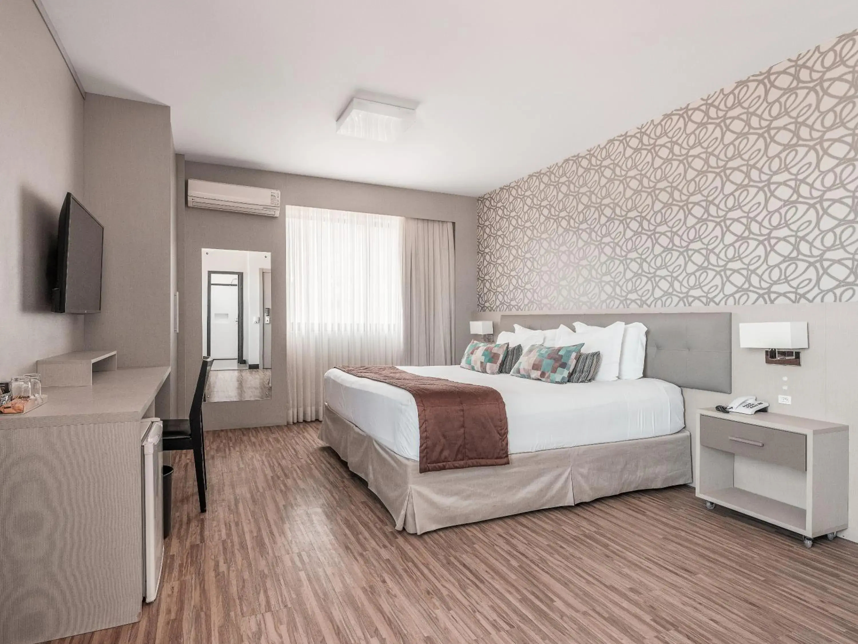 TV and multimedia, Bed in Faial Prime Suítes TV and multimedia, Bed in Faial Prime Suítes