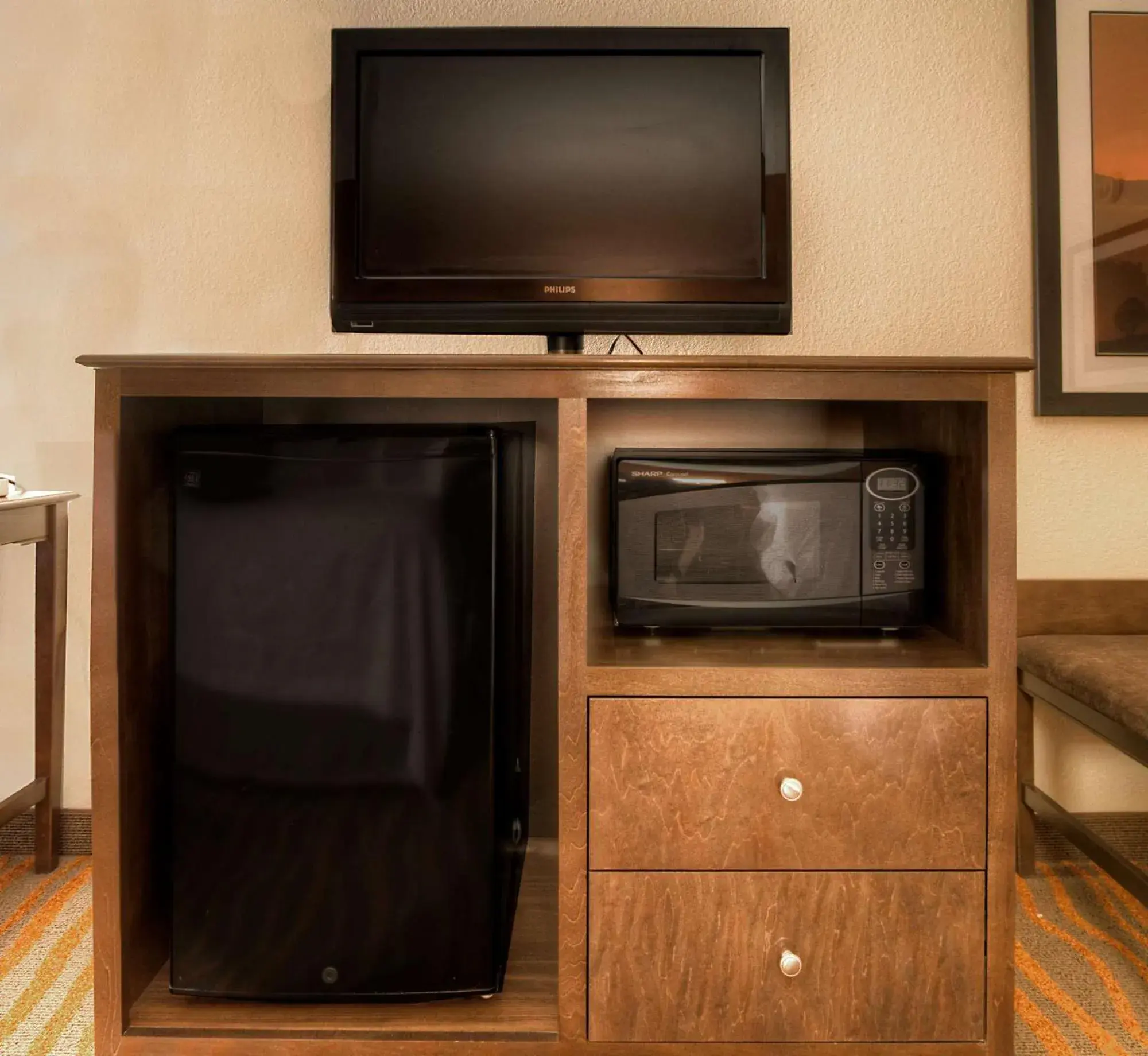 King Room with Sofa Bed and Study - Non-Smoking in Hampton Inn Russellville King Room with Sofa Bed and Study - Non-Smoking in Hampton Inn Russellville