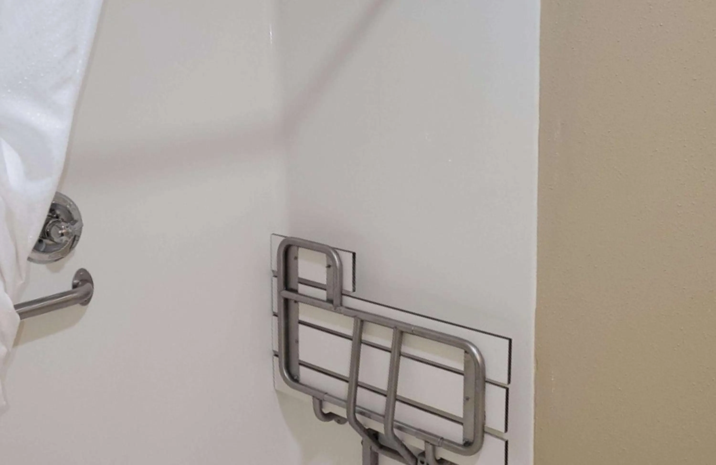 Bathroom in Best Western Plus Mishawaka Inn