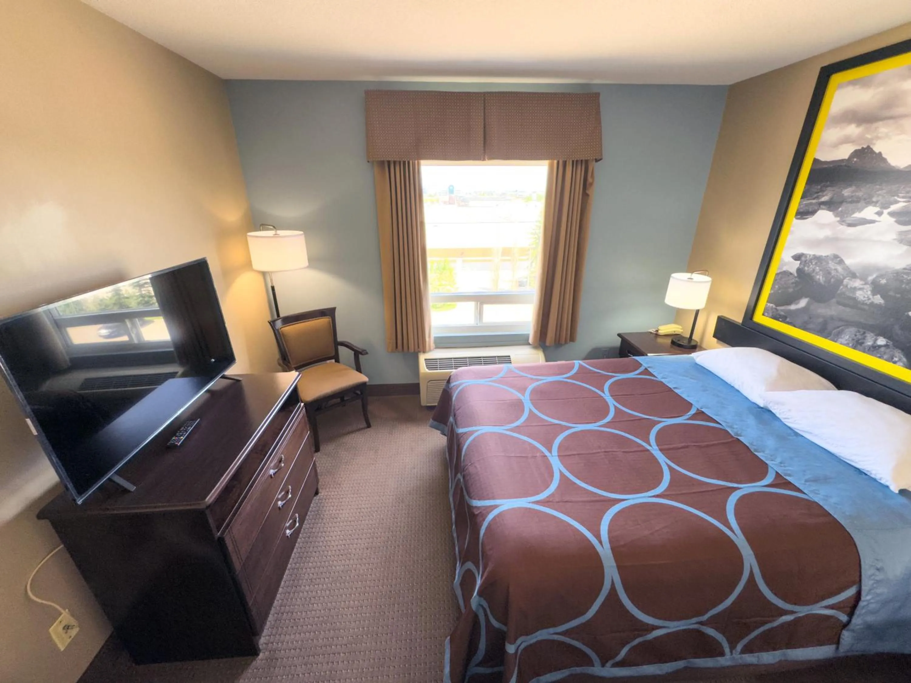 Bed in Super 8 by Wyndham Edmonton South