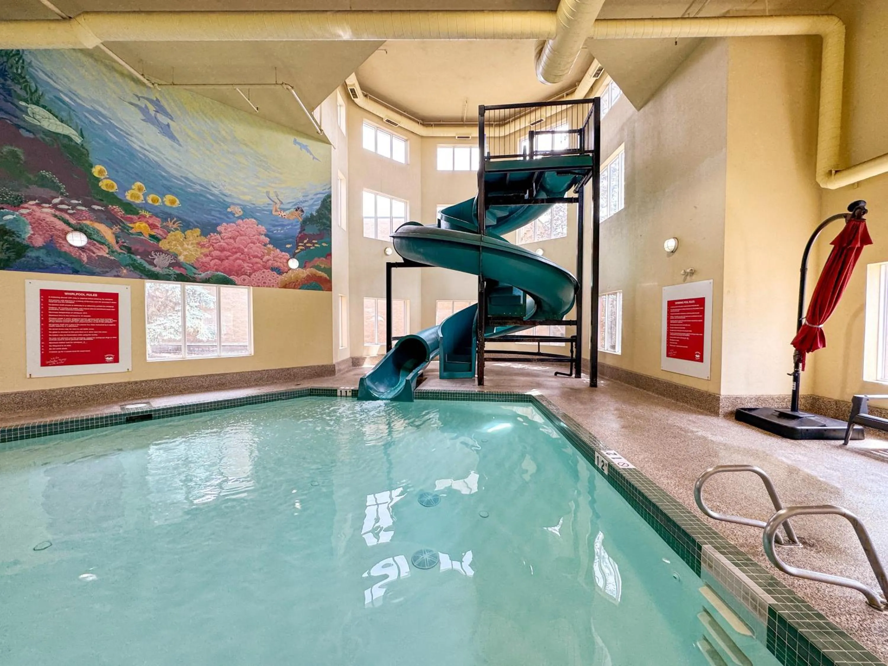 Swimming pool in Super 8 by Wyndham Edmonton South