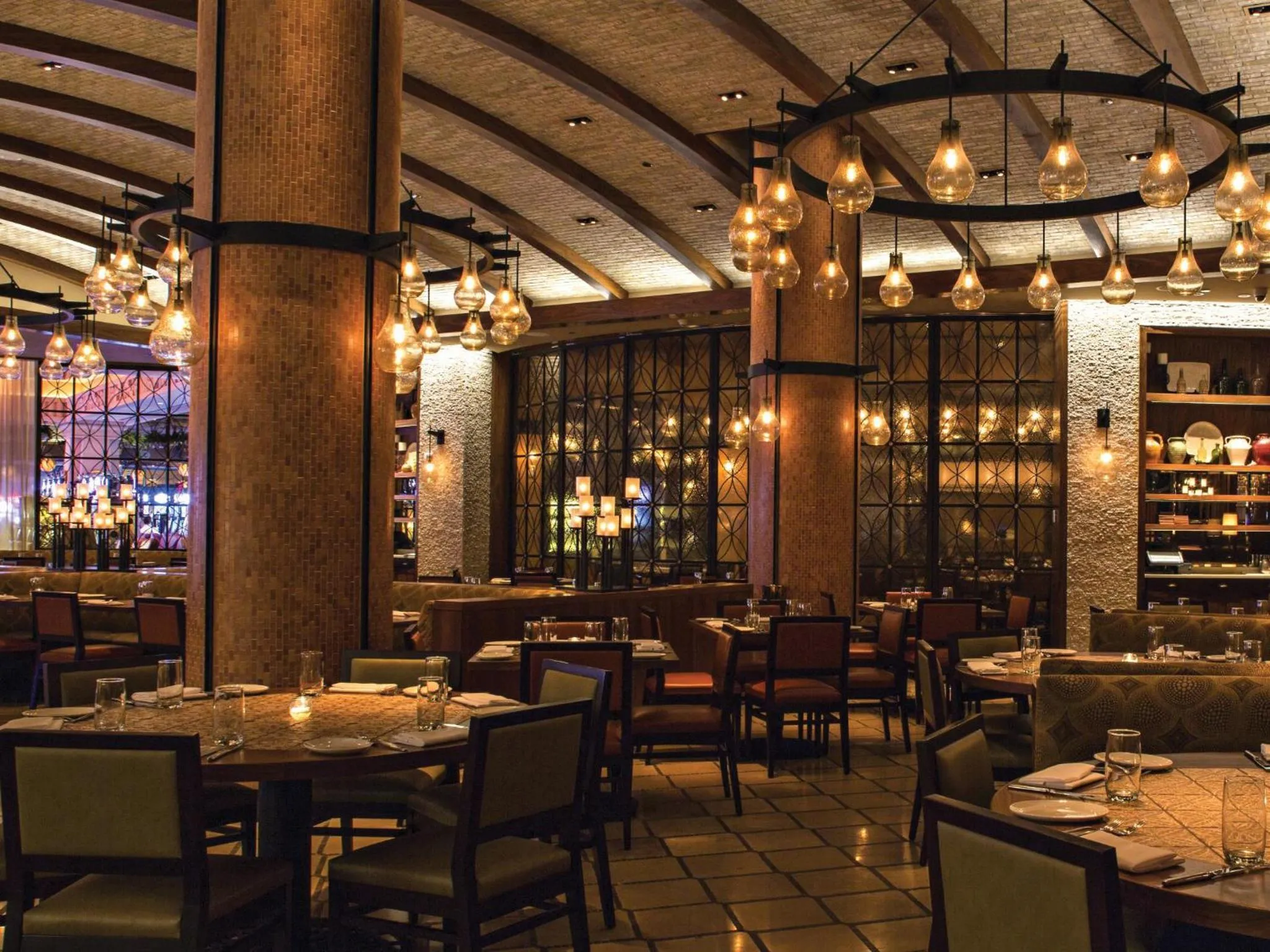 Restaurant/places to eat in Harborside Resort & Vacation Rentals at Atlantis