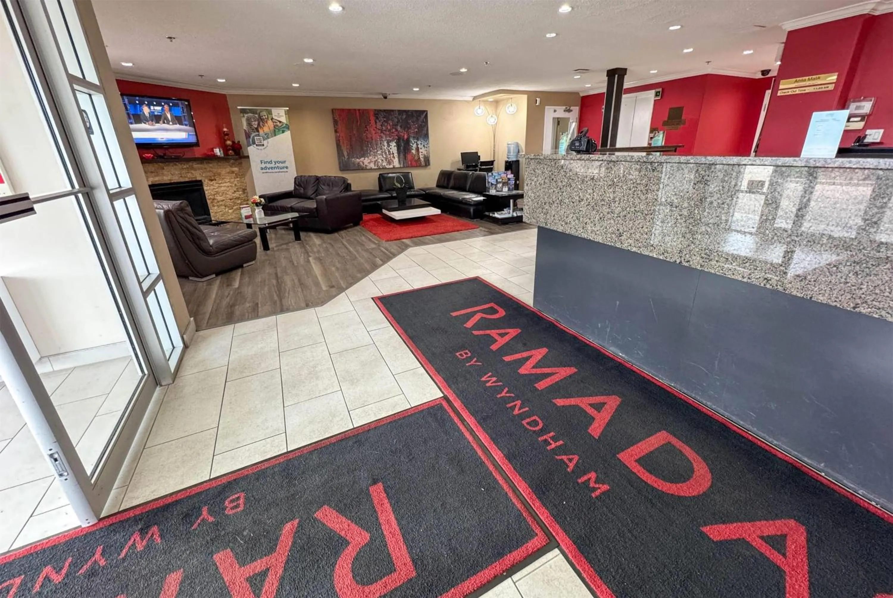 Lobby or reception in Ramada by Wyndham Sherwood Park
