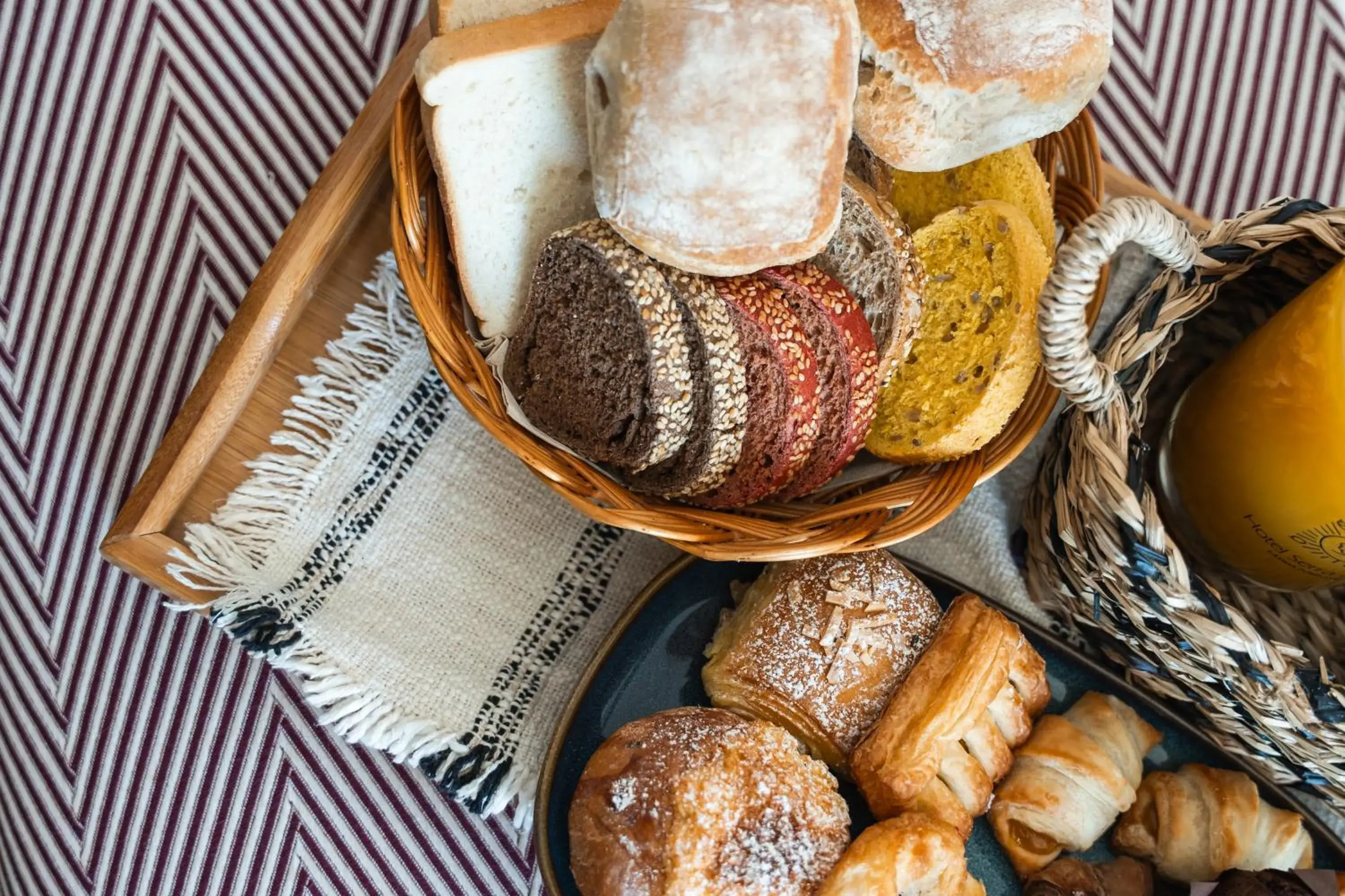 Breakfast in Serra d'Aire Boutique Hotel - SA Hotels Breakfast in Serra d'Aire Boutique Hotel - SA Hotels