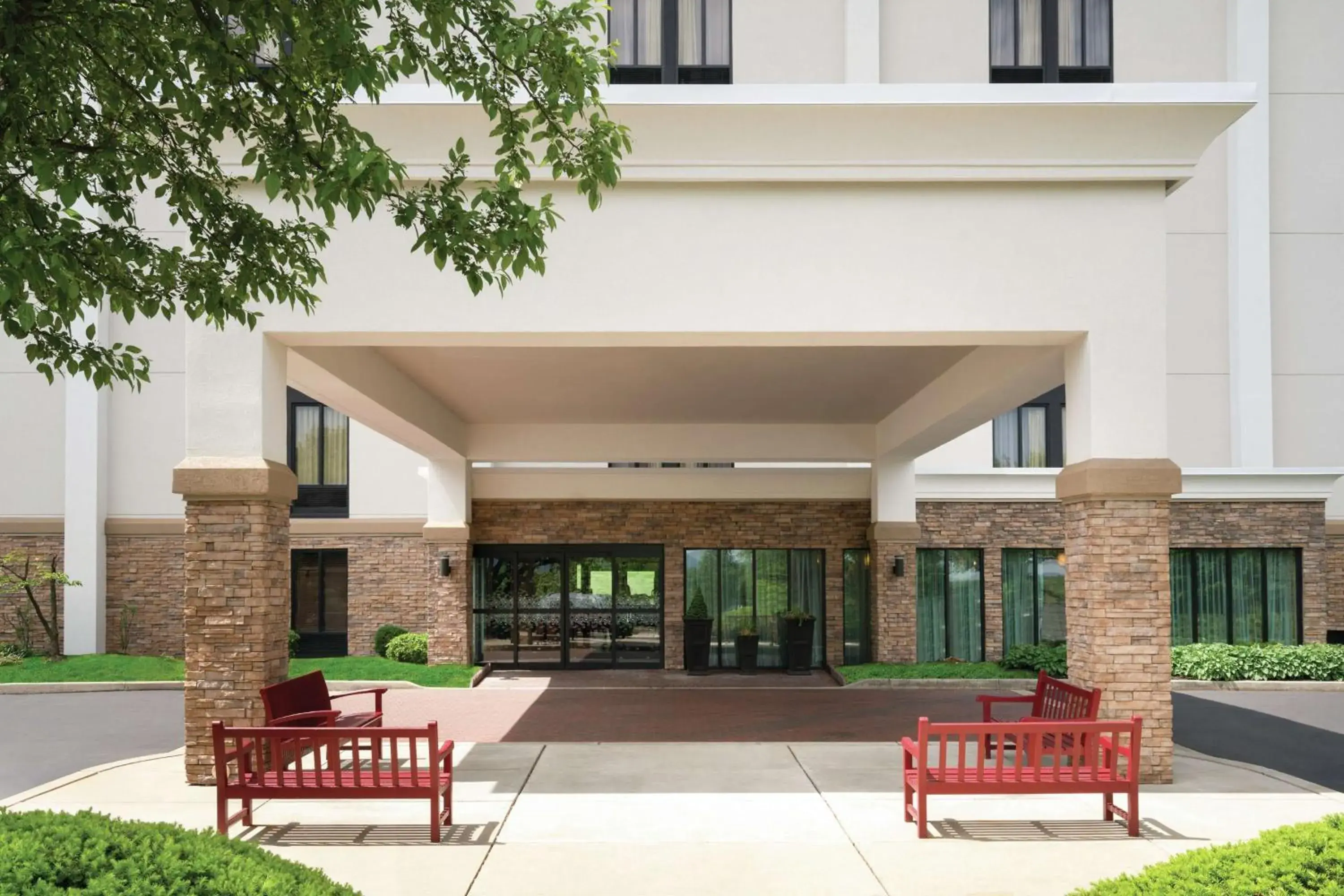 Property building in Hampton Inn Reading/Wyomissing Property building in Hampton Inn Reading/Wyomissing