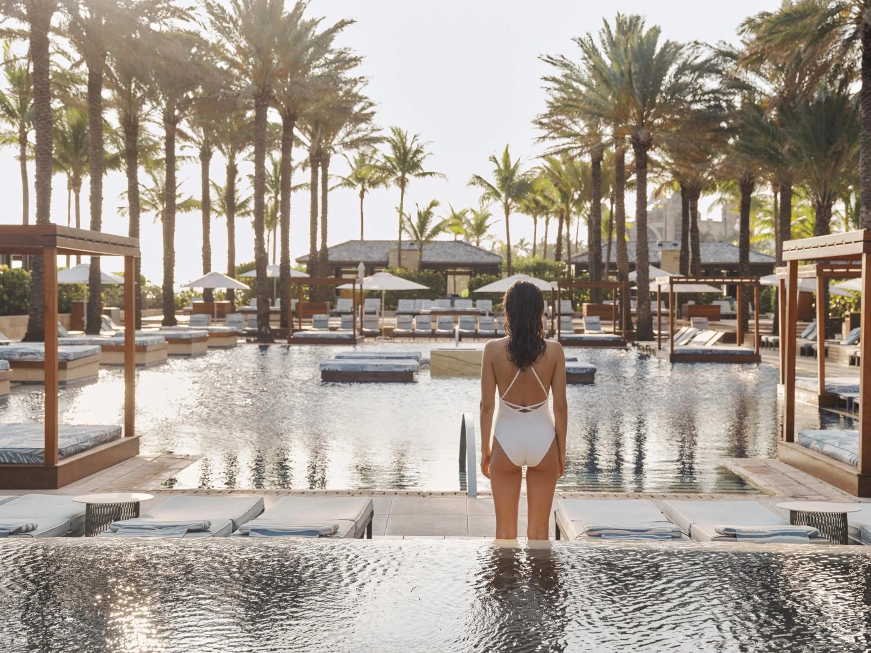 Swimming pool in The Cove at Atlantis