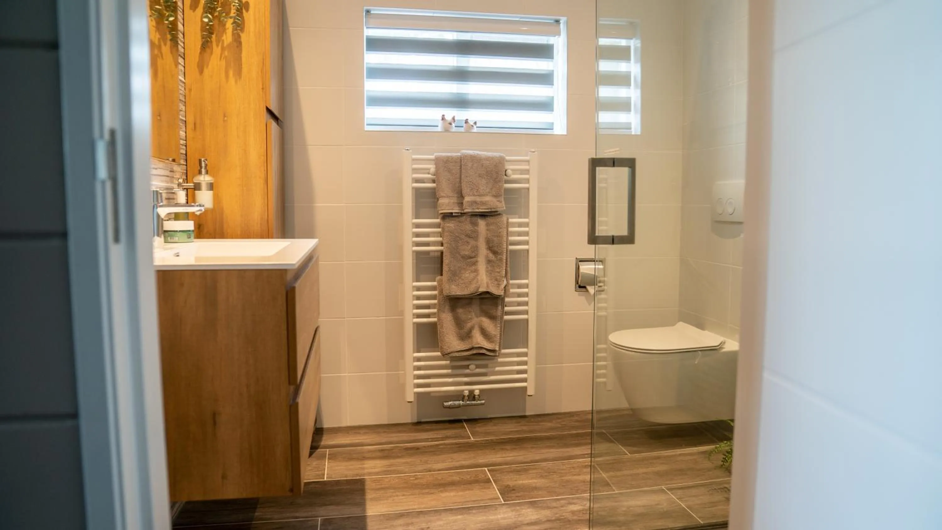 Bathroom in B&B Hertenhoef, Fluitenberg (Hoogeveen)