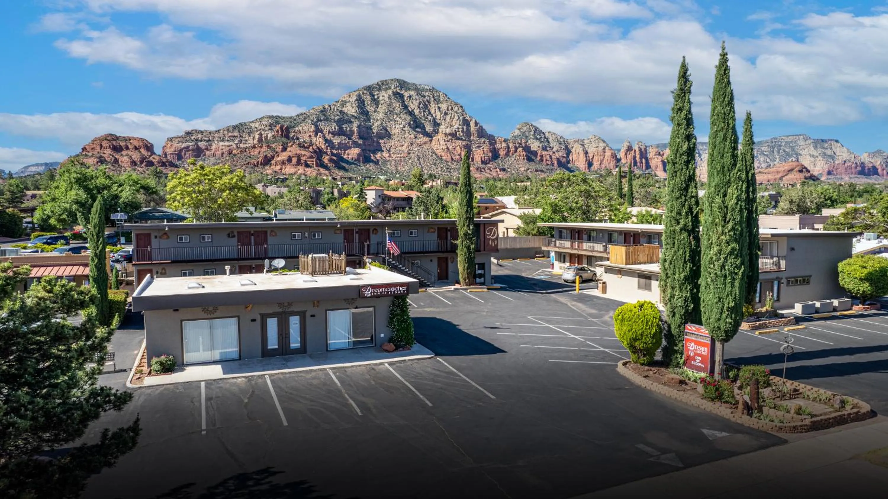 Property building in Dreamcatcher Inn of Sedona