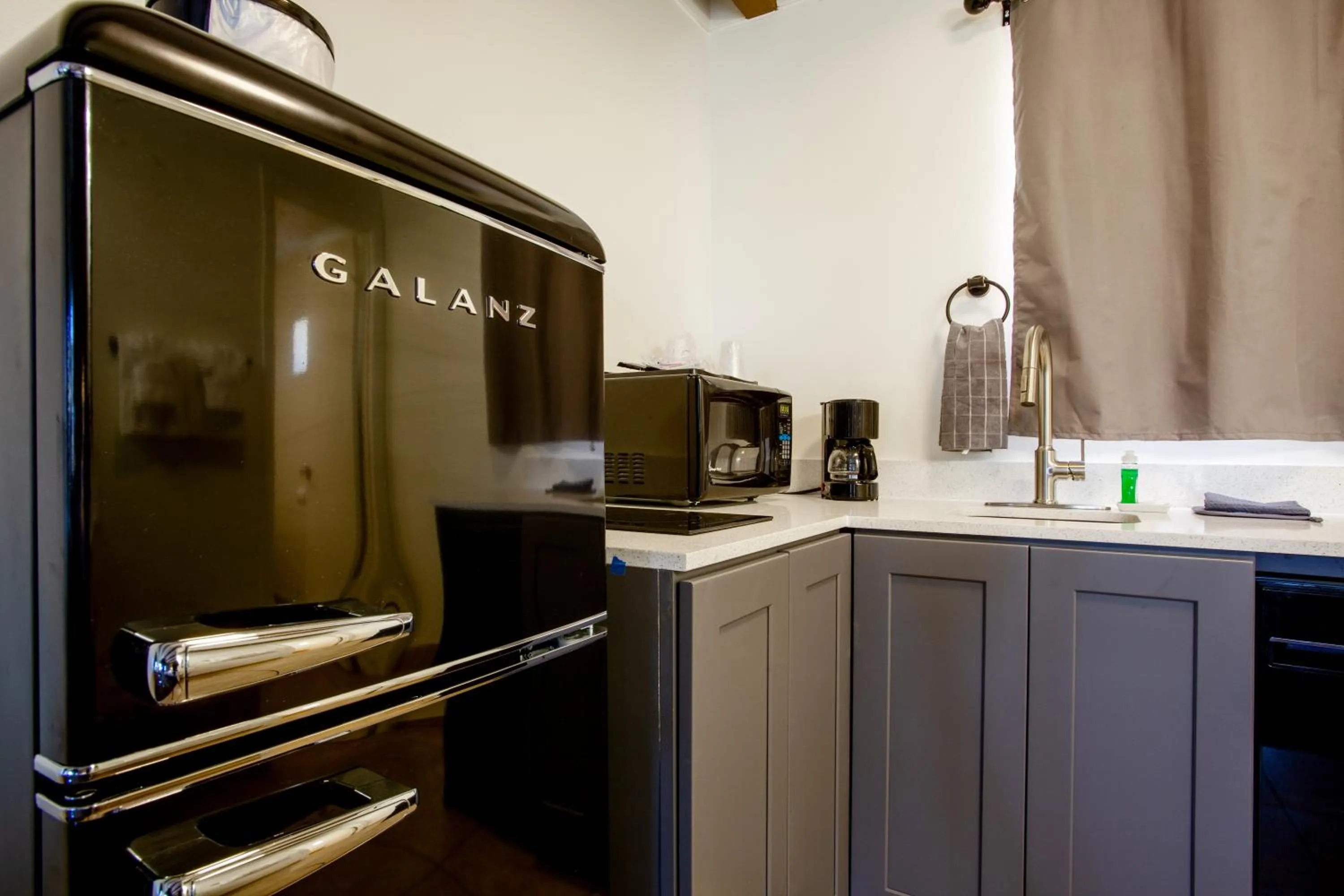 Kitchen or kitchenette in Dreamcatcher Inn of Sedona