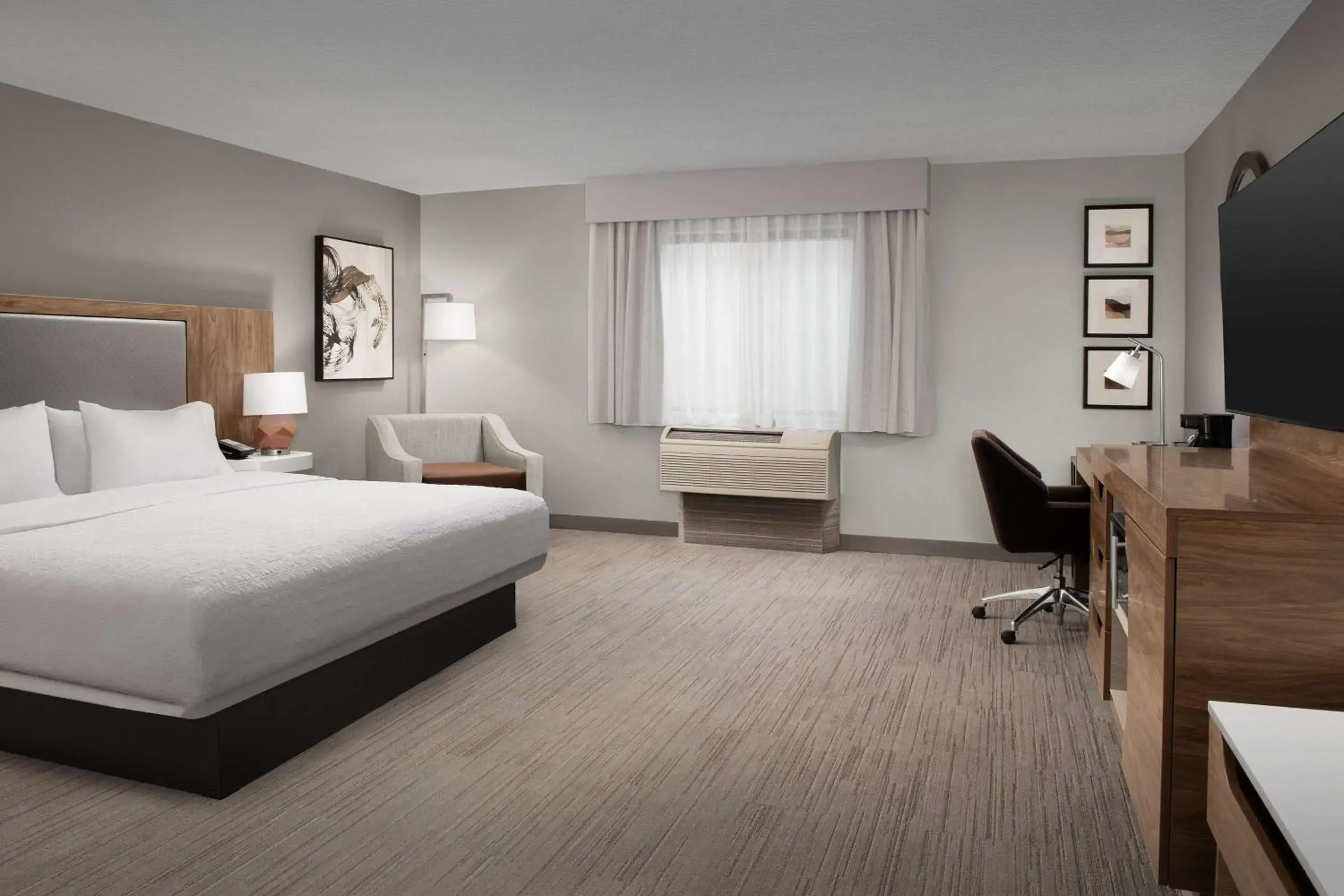 Bed in Hampton Inn & Suites Paso Robles Bed in Hampton Inn & Suites Paso Robles