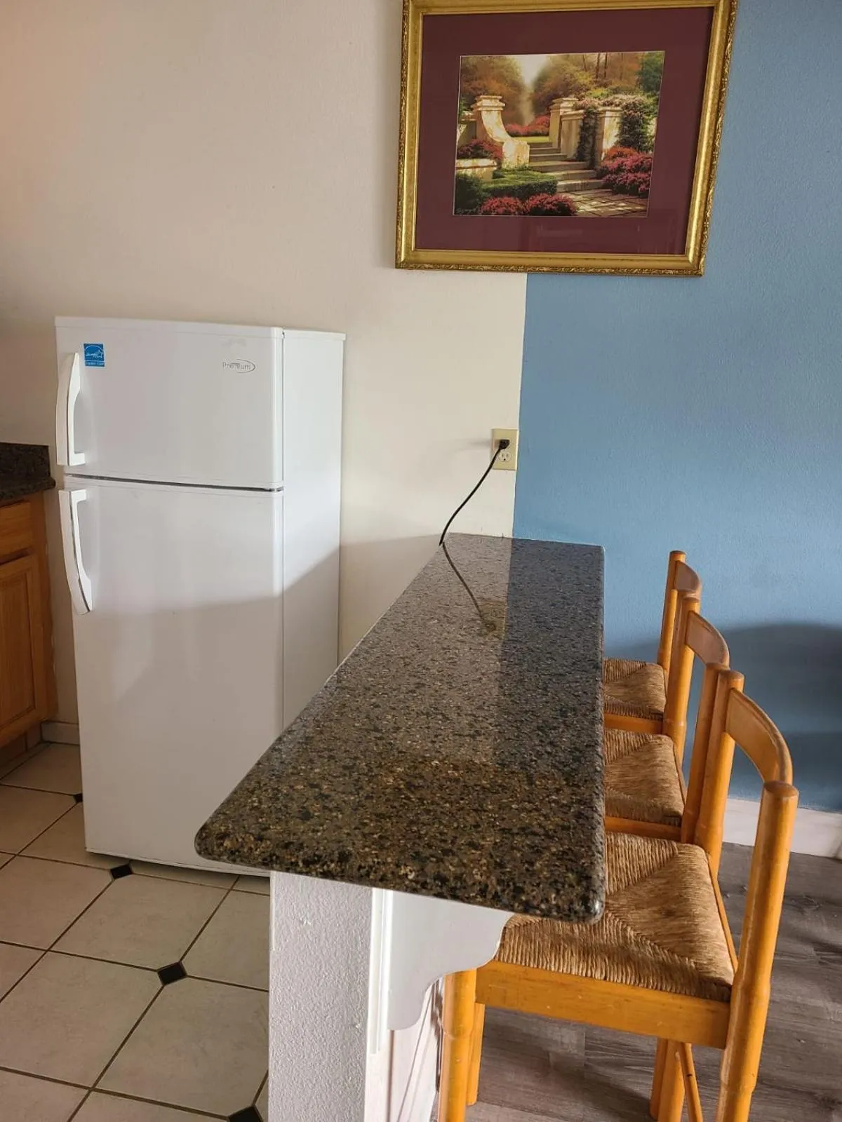 kitchen in All Seasons Lodge