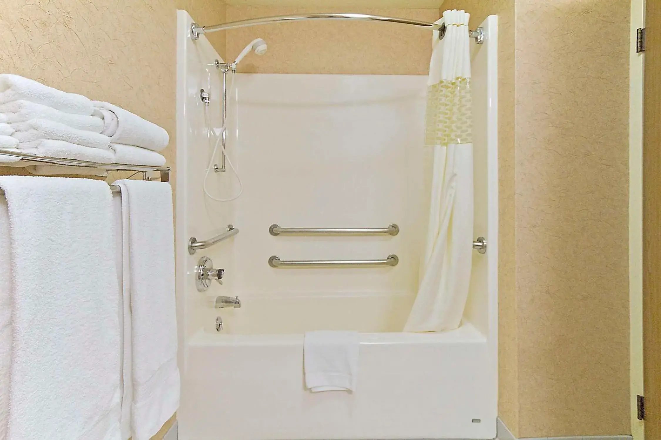 Comfort Inn Missoula North Shopping District Comfort Inn Missoula North Shopping District